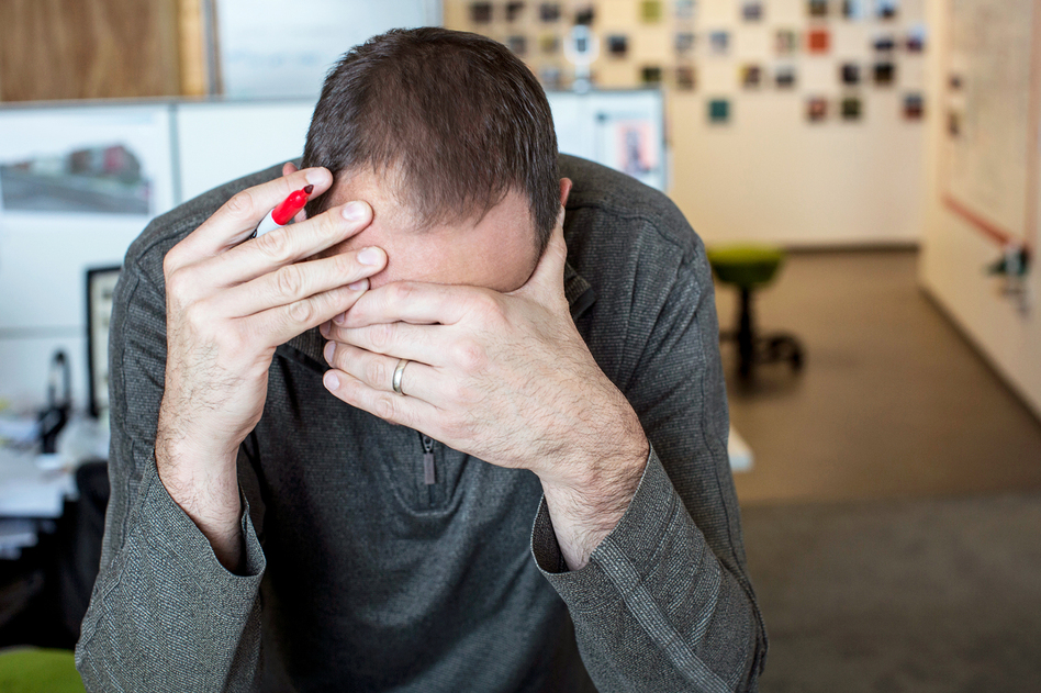 One Silicon Valley startup that encouraged its employees to think about work 24/7 found they missed market signals, tanked deals and became too irritable to build crucial working relationships. (Hill Street Studios/Blend Images/Getty Images)
