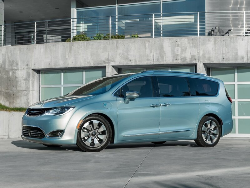 Google And Fiat Chrysler Partner To Make Self Driving Minivans The Google And Fiat Chrysler Partner To Make Self Driving Minivans