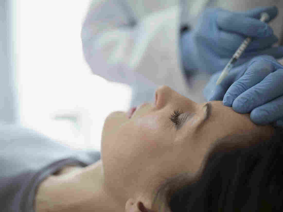 Botox injections to the forehead may prevent recipients from reading emotions of others, new research shows.