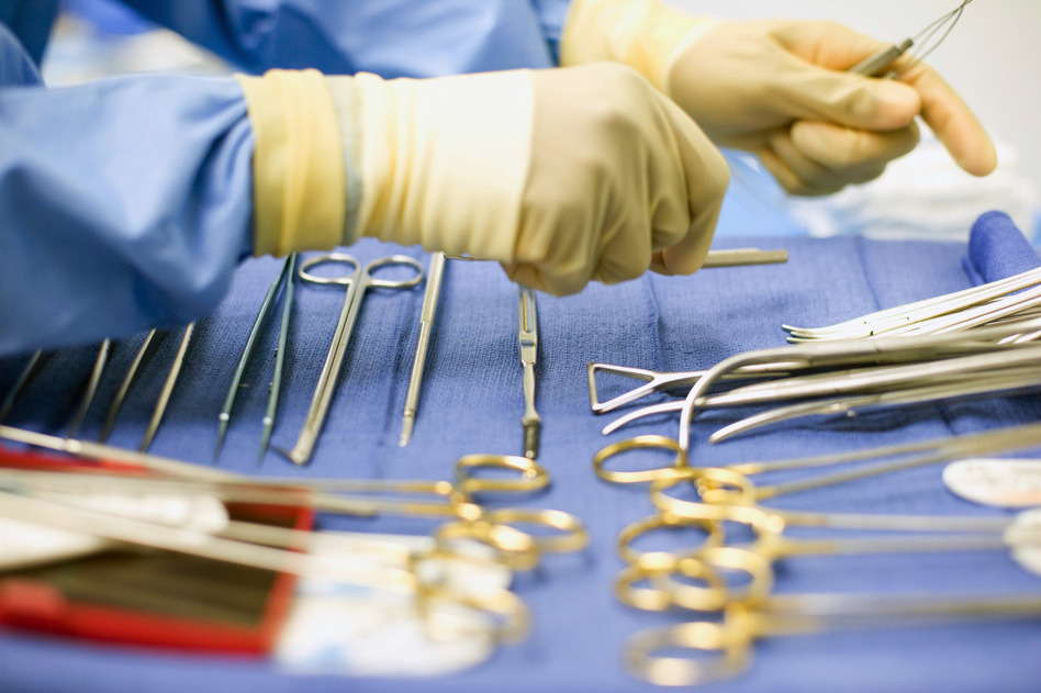 Did revised federal standards make transplant centers more averse to risk and encourage them to drop sicker patients who might affect the hospitals' patient survival rates? (ERproductions Ltd/Blend Images/Getty Images)