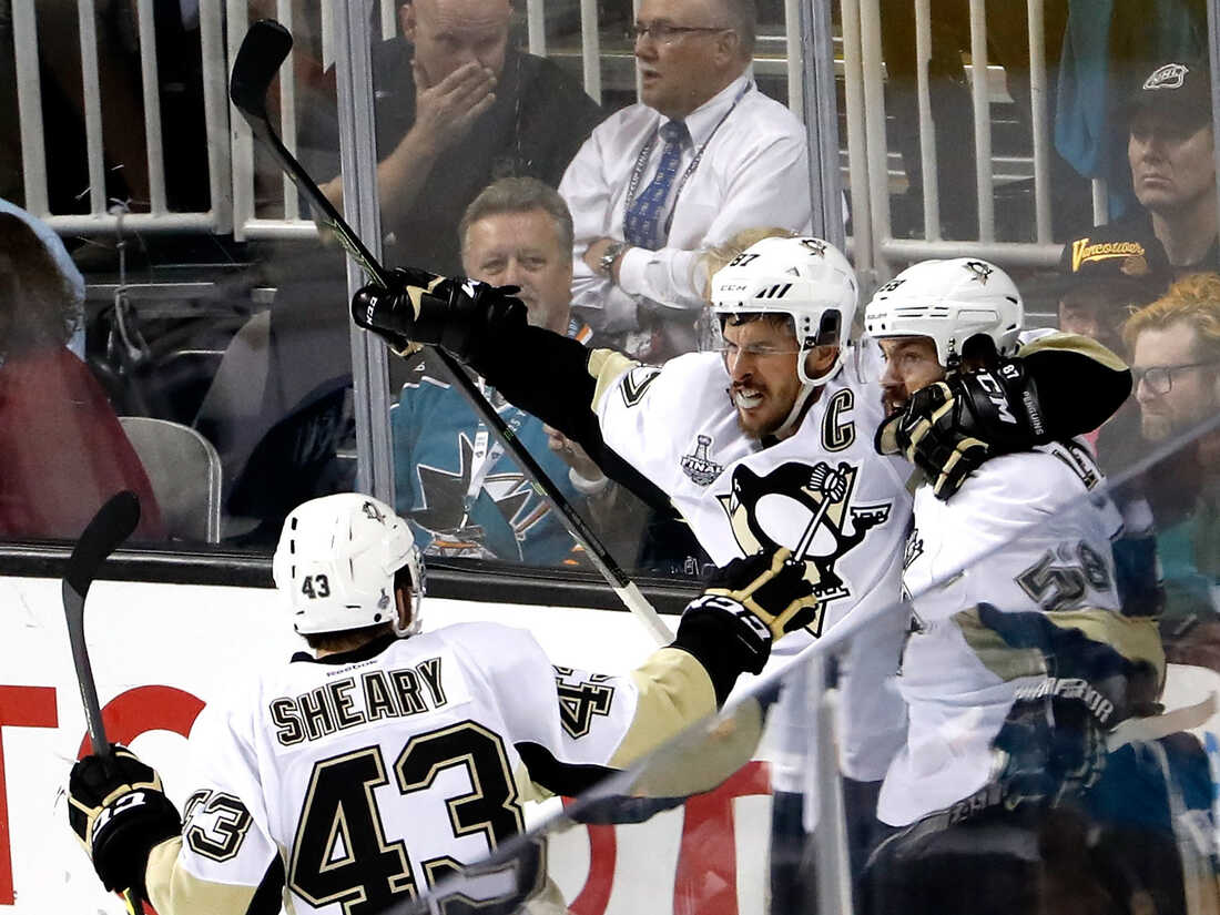 Sidney Crosby (Pittsburgh Penguins) Stanley Cup Celebration