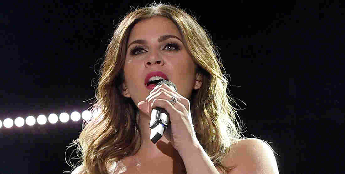 Hillary Scott of Lady Antebellum performs onstage during the 2016 CMA Festival.