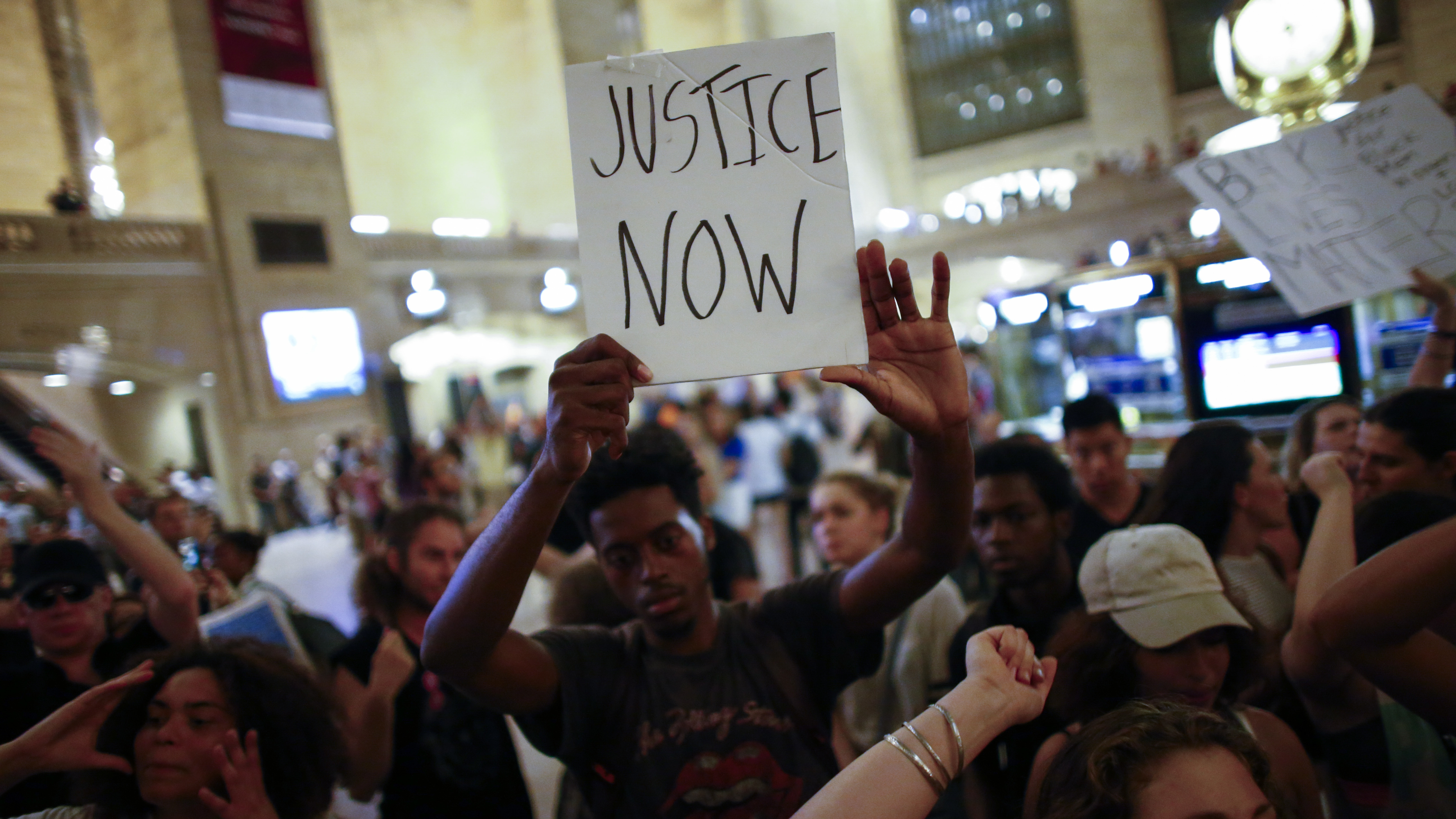 Ambush In Dallas Shakes The Movement For Police Reform - NPR