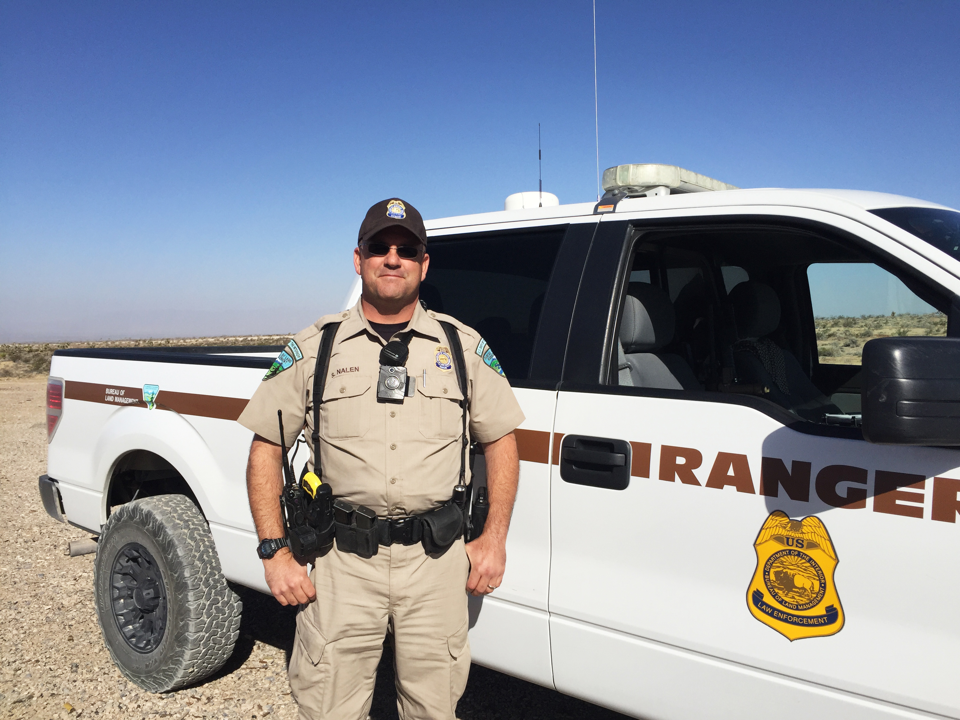 Federal Officers Face Hostility Amid Tension Over Control Of Federal