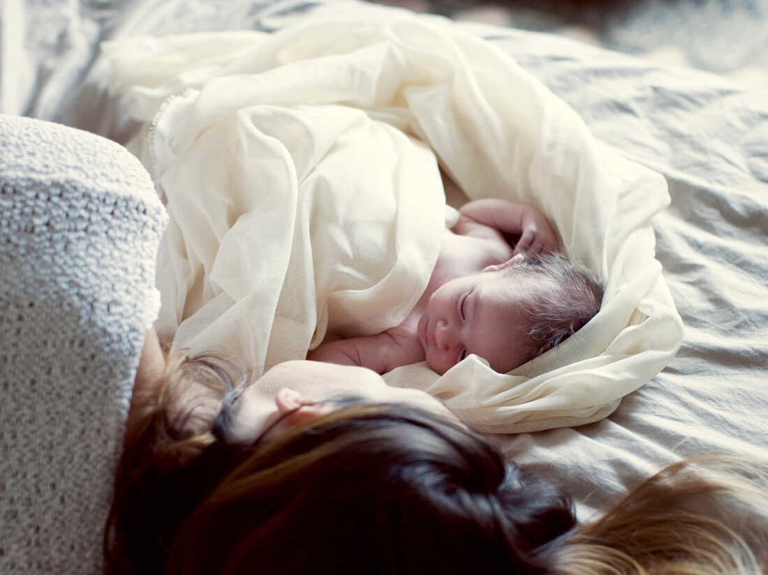 Mom affraid to sleep alone xxx