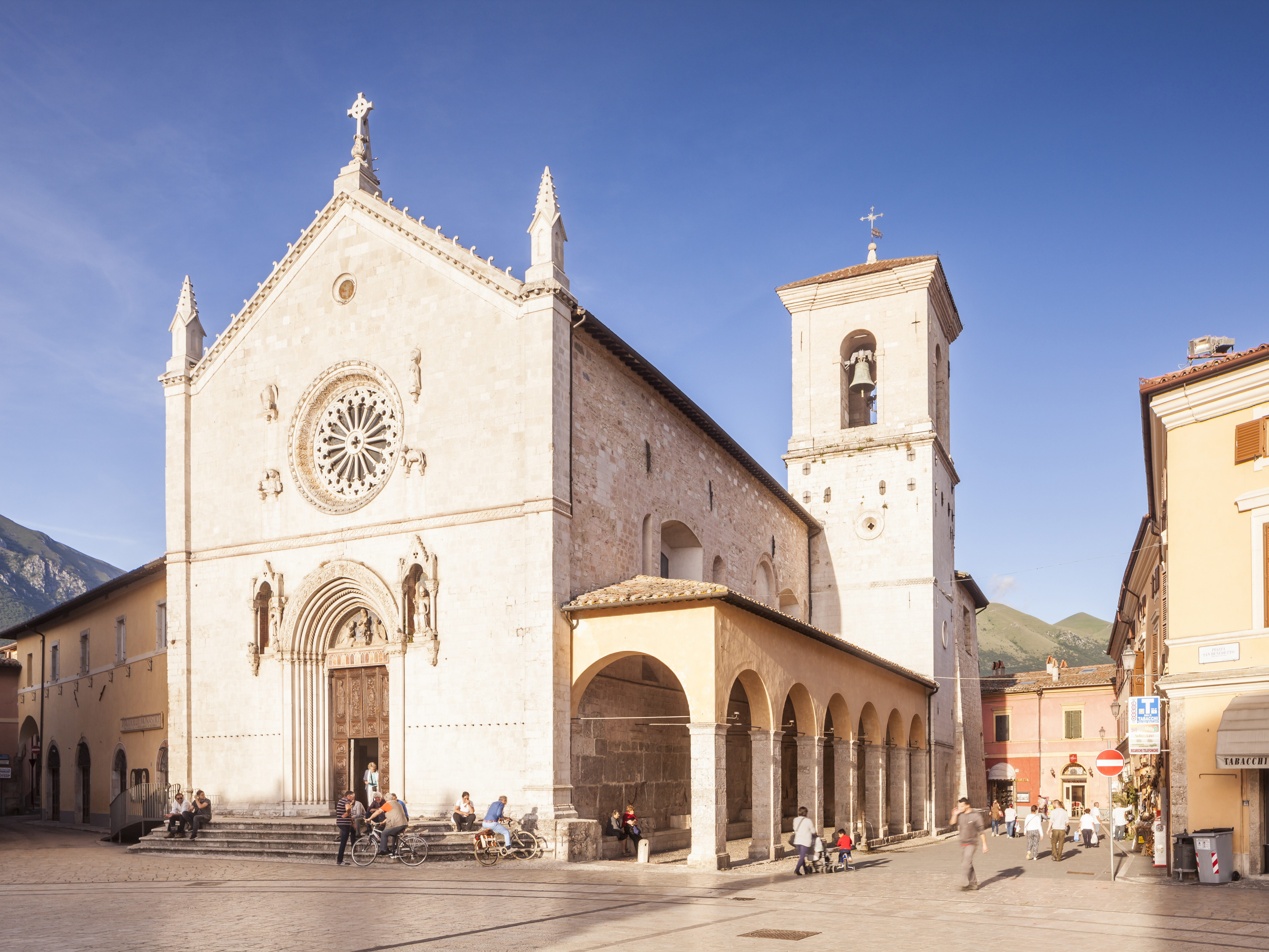 An earthquake has virtually destroyed the basilica of San Benedict in Piaza San Benedetto in Norcia, Italy.