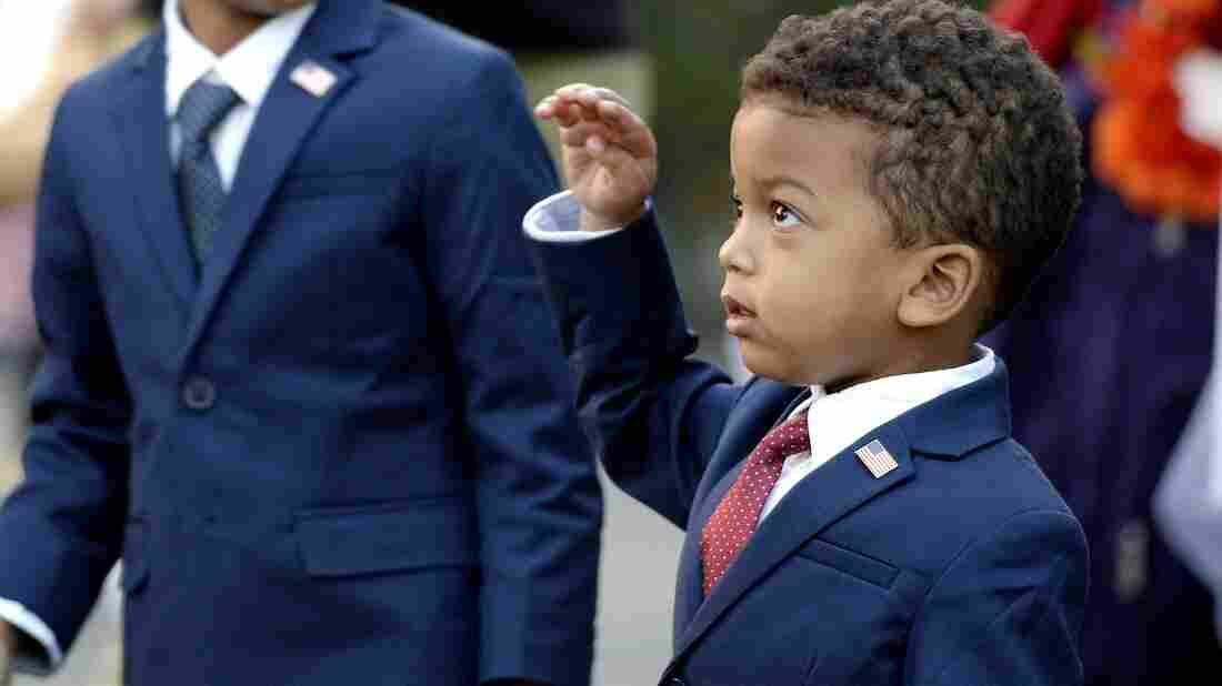 A child dressed up as President Obama.