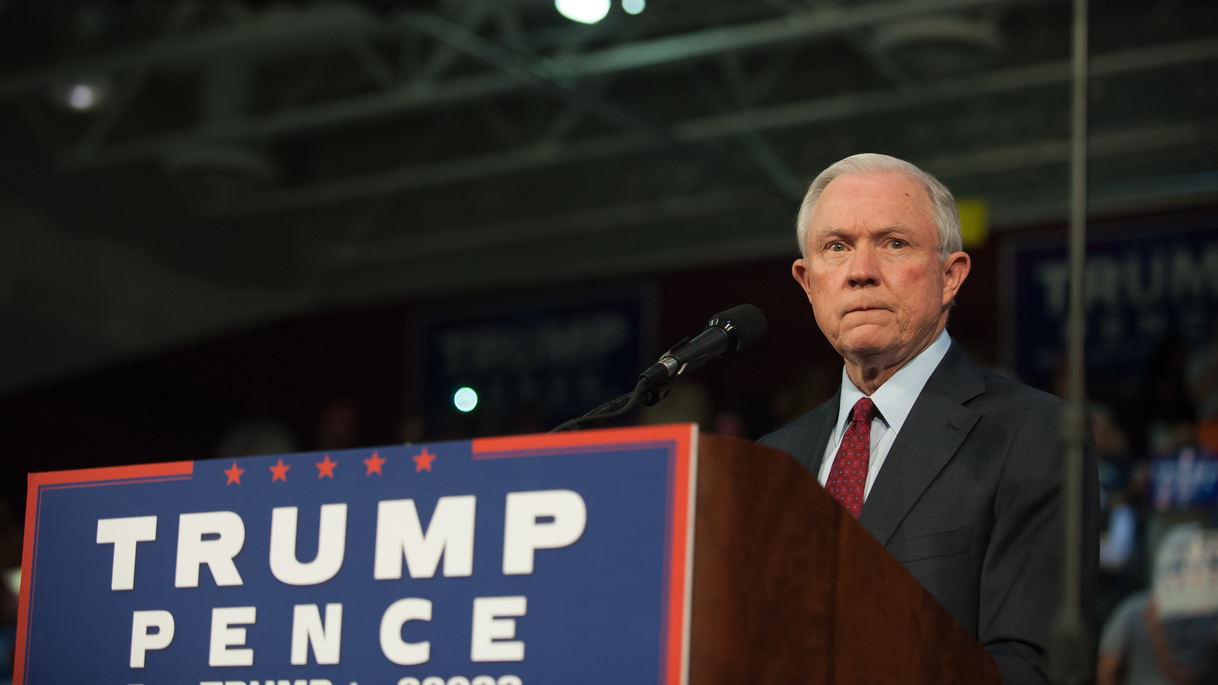 Alabama Sen. Jeff Sessions pledges his support for then-Republican presidential candidate Donald Trump before speaking to supporters on Oct. 10 at a rally in Ambridge, Pa. (Getty Images)