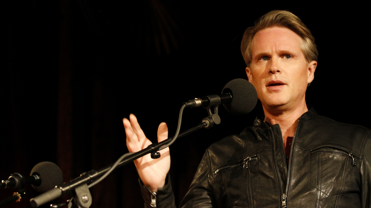 Cary Elwes on Ask Me Another.