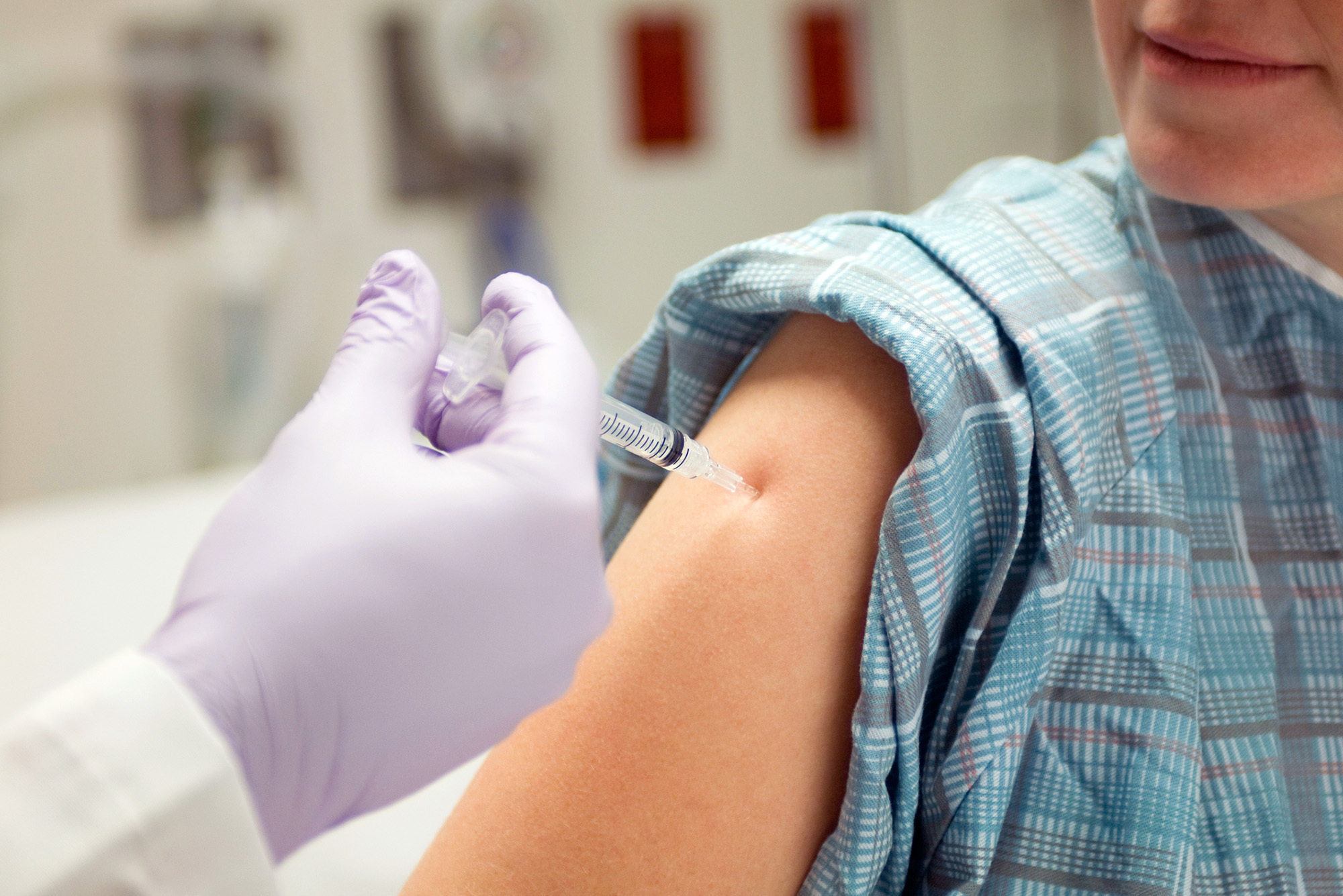 Flu shots are recommended for all pregnant women. (Getty Images)