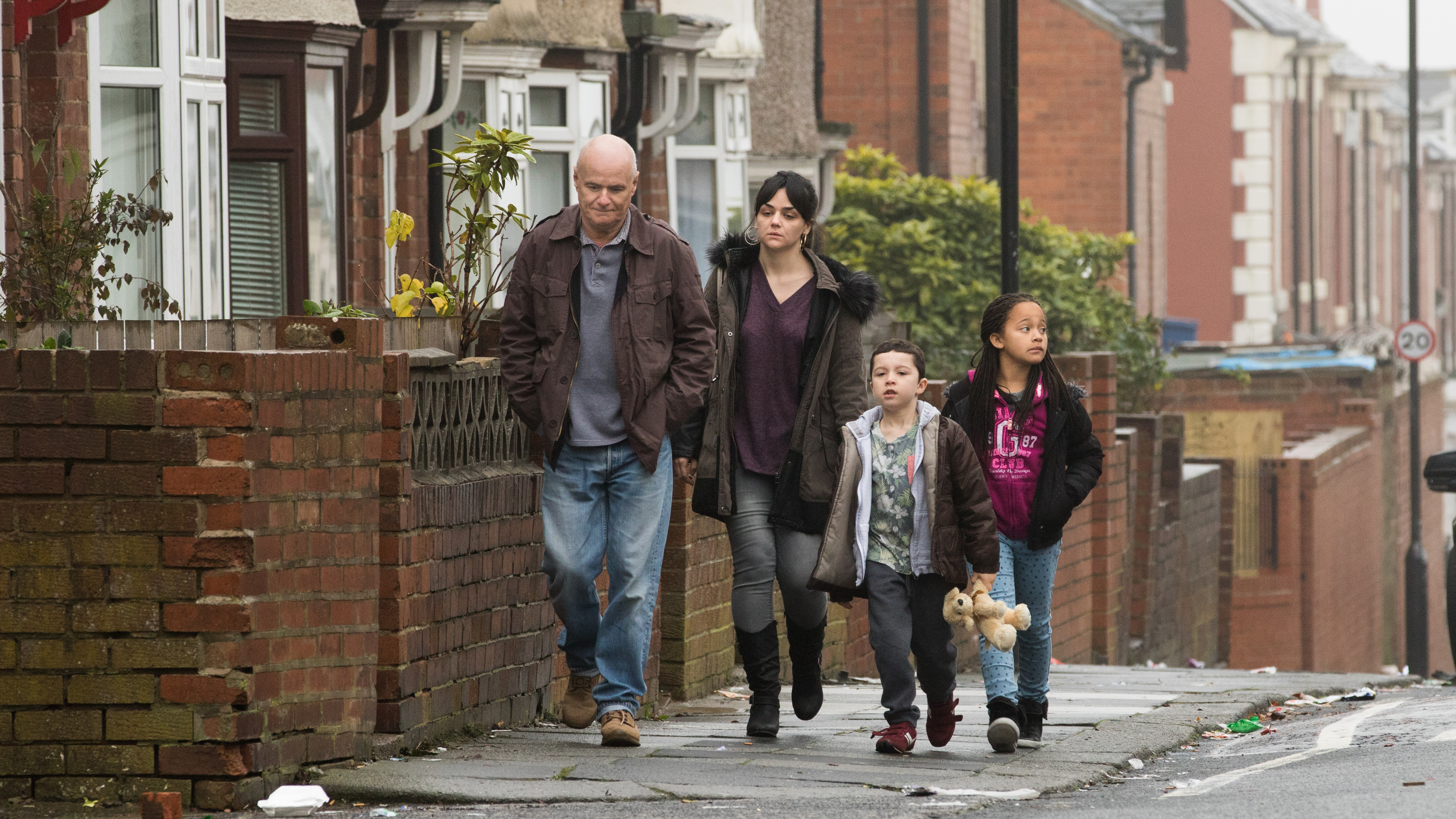 It's more than just the titular character in <em>I, Daniel Blake </em>who get stuck in the red tape. (Courtesy of Sixteen Films)