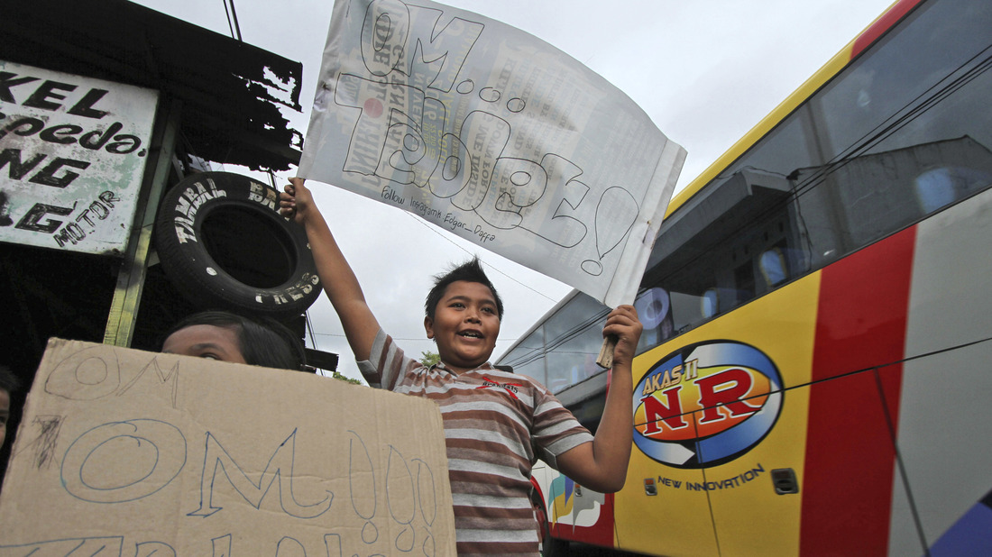 13+ Gambar Om Telolet