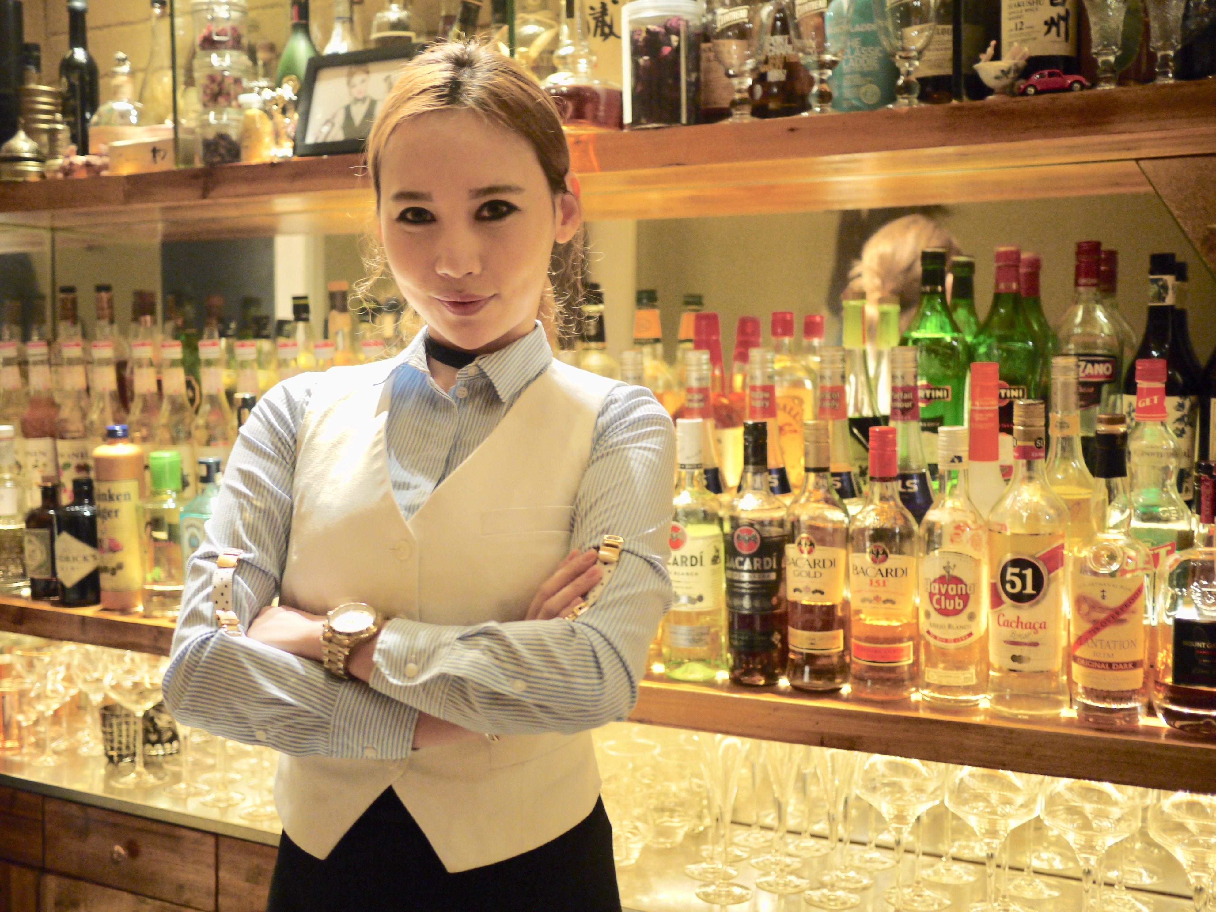 In a massive city, this bar serves up diverse drinks - to 8 people at a time