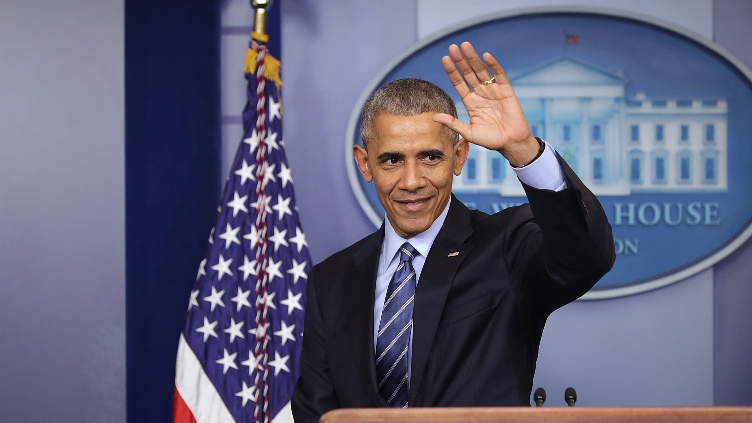 President Obama waves goodbye at the conclusion of a news conference at the White House on Dec. 16. (Getty Images)