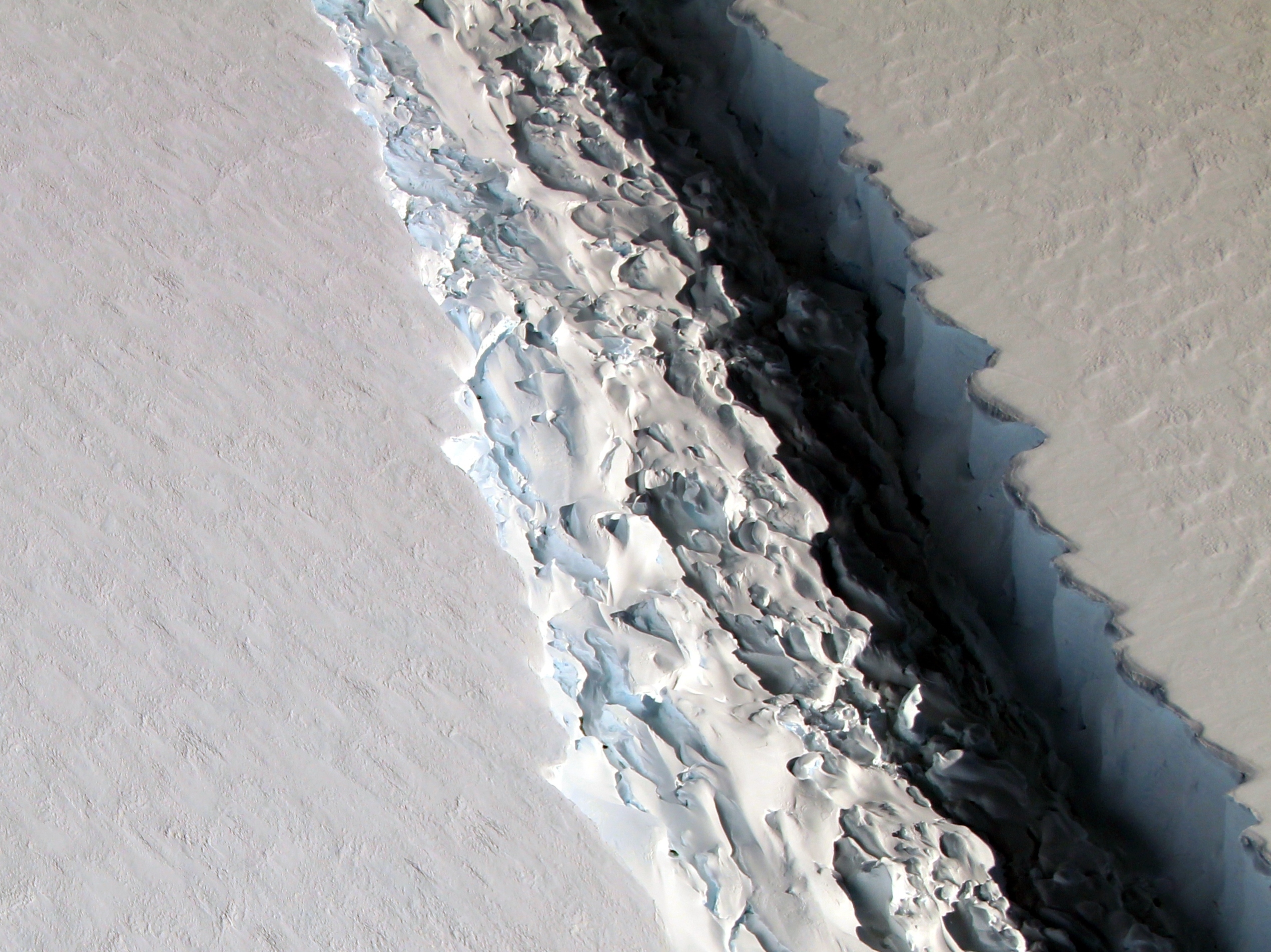 A photo of the crack in Antarctica's Larsen C ice shelf in November. (NASA)