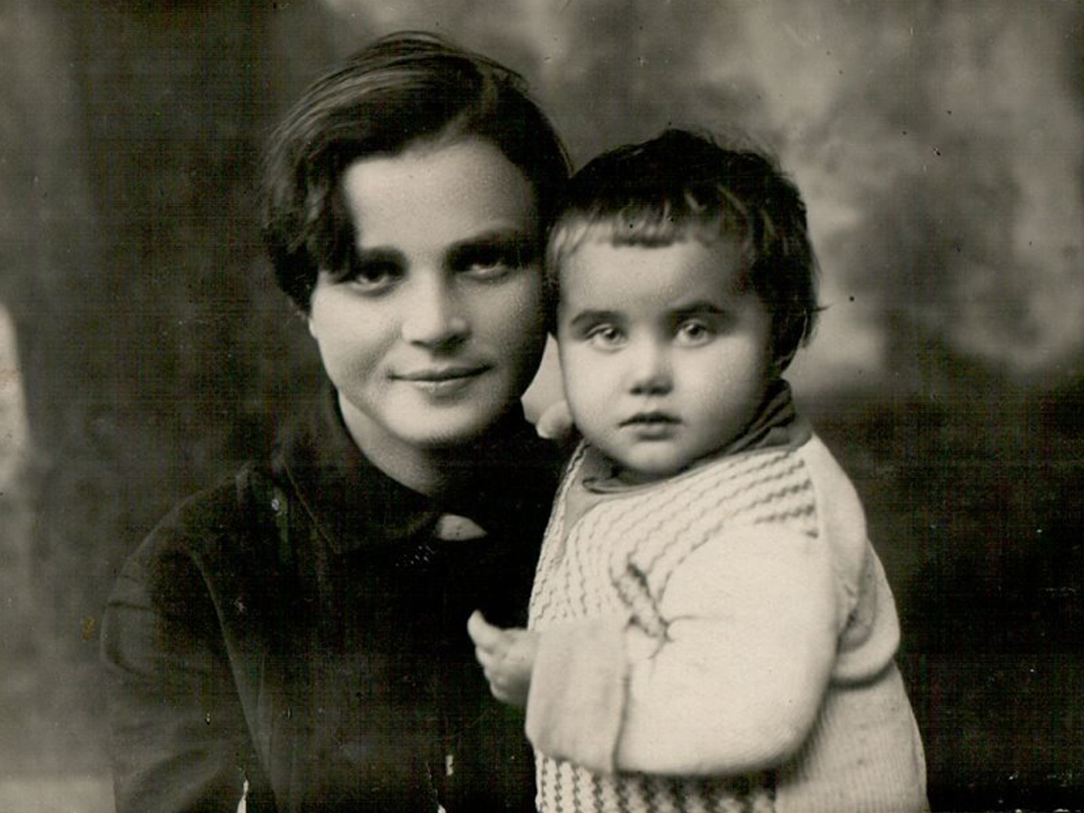 'Soviet Daughter': How a great-grandmother's diary became a graphic novel