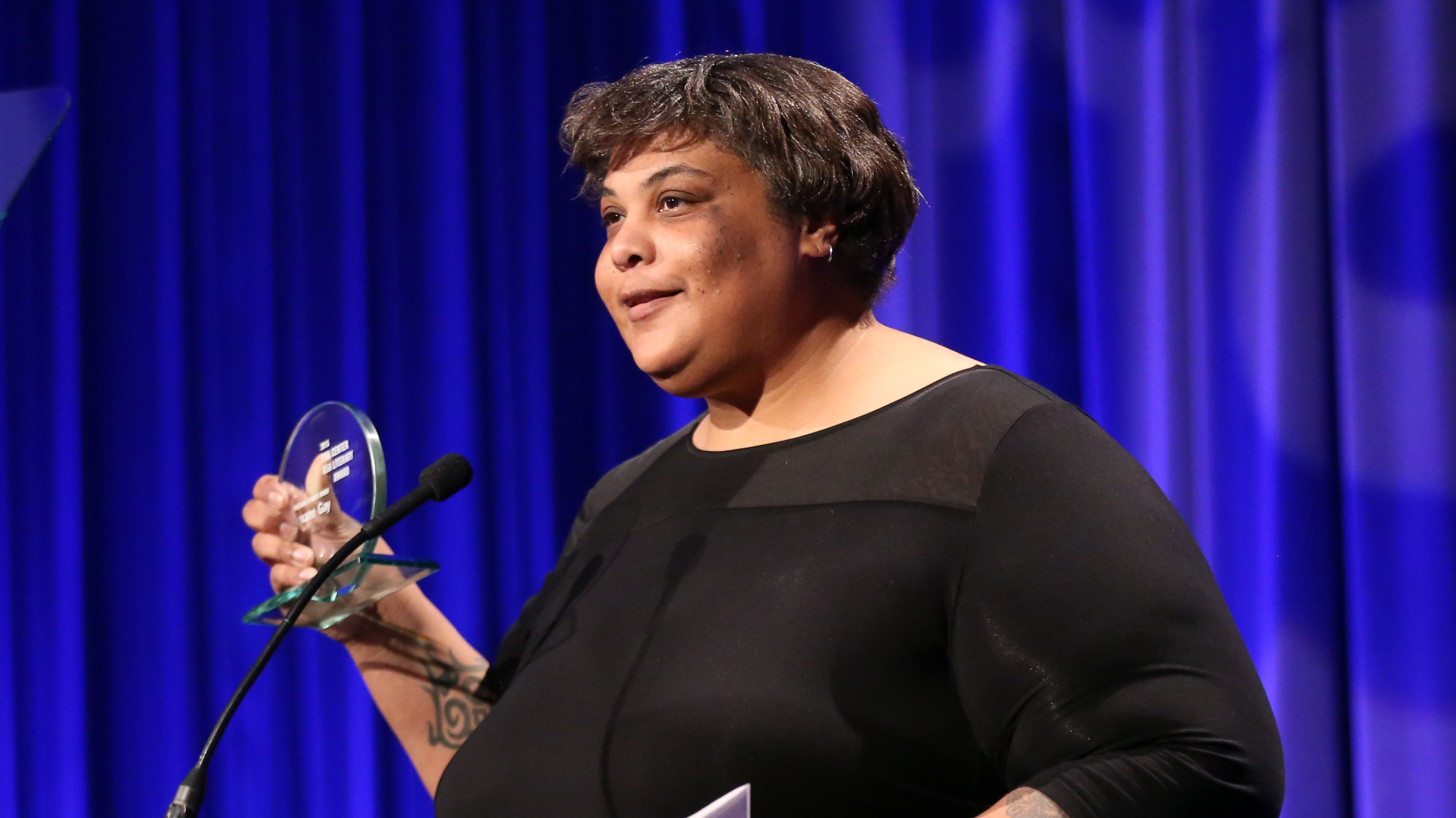 Roxane Gay accepts her Freedom to Write Award at PEN Center USA