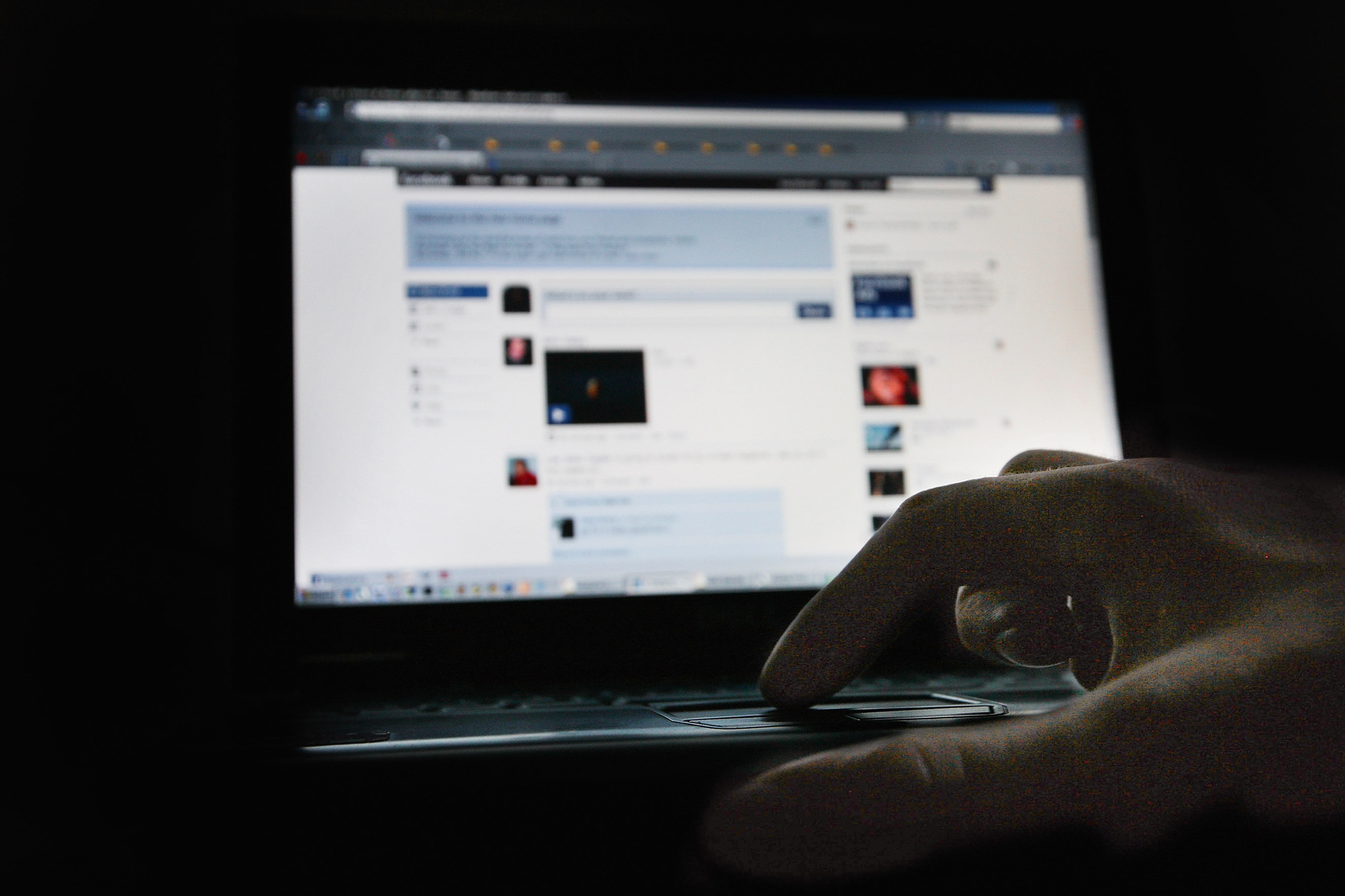 Trump administration weighs increased scrutiny of refugees' social media