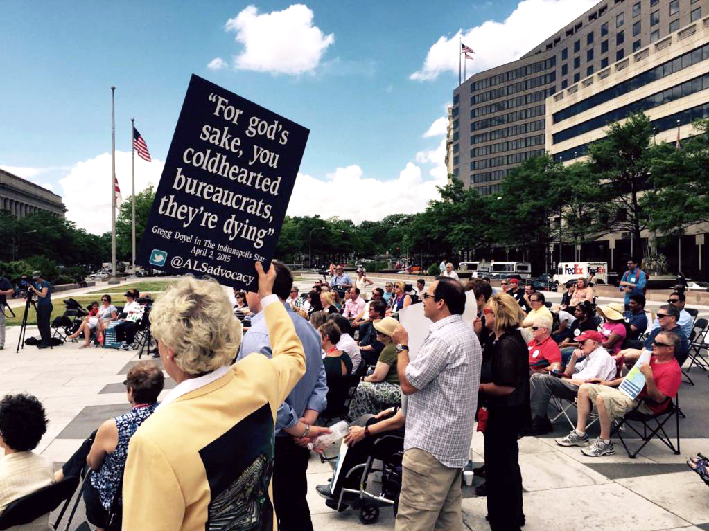ALS patients and their families rallied for expanded access to experimental drugs in Washington, D.C. on May 11, 2015. (Courtesy of Lina Clark)