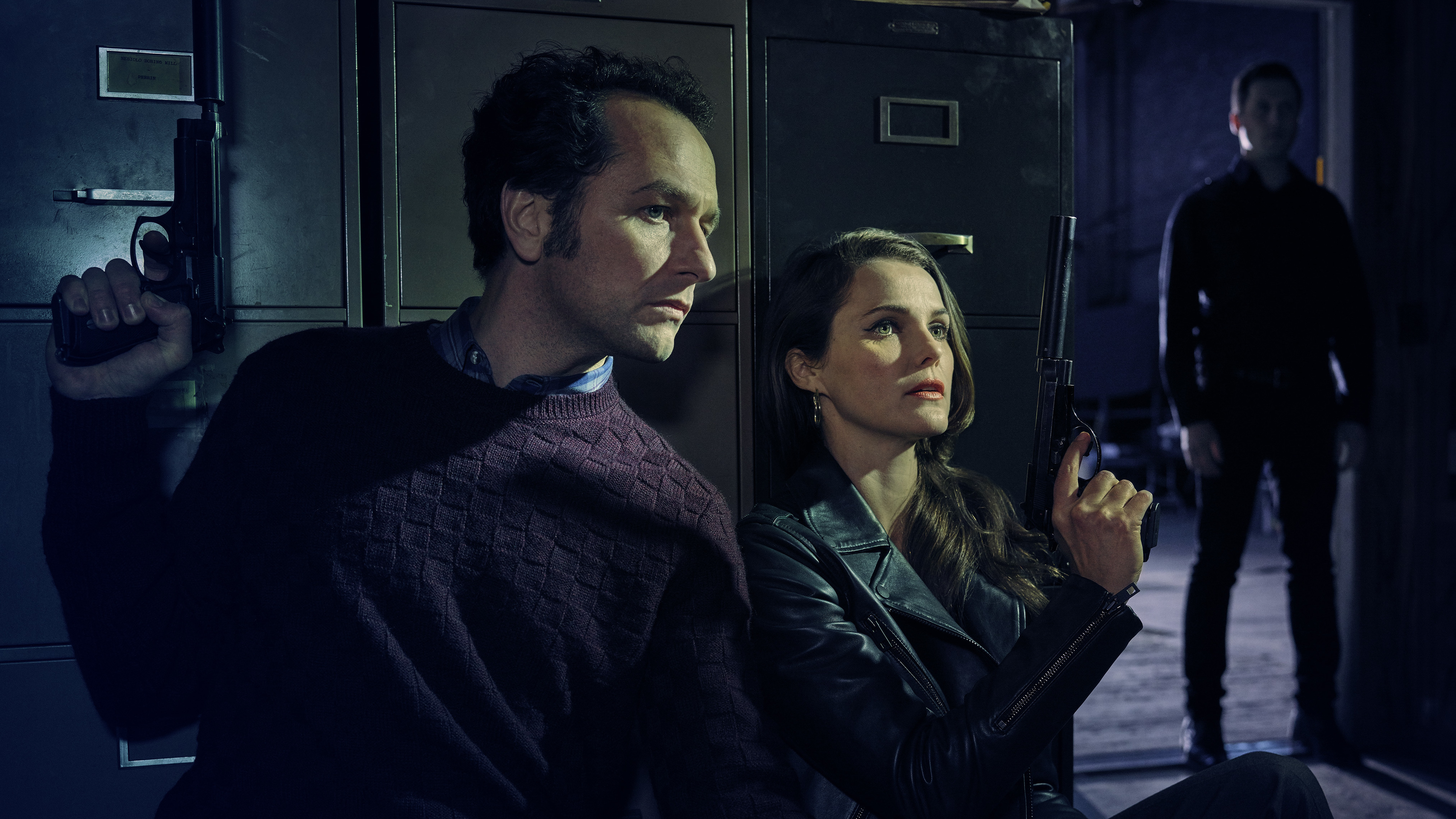 Matthew Rhys and Keri Russell play Philip and Elizabeth Jennings on The Americans. The 5th season of the FX series premiers Tuesday. (FX)