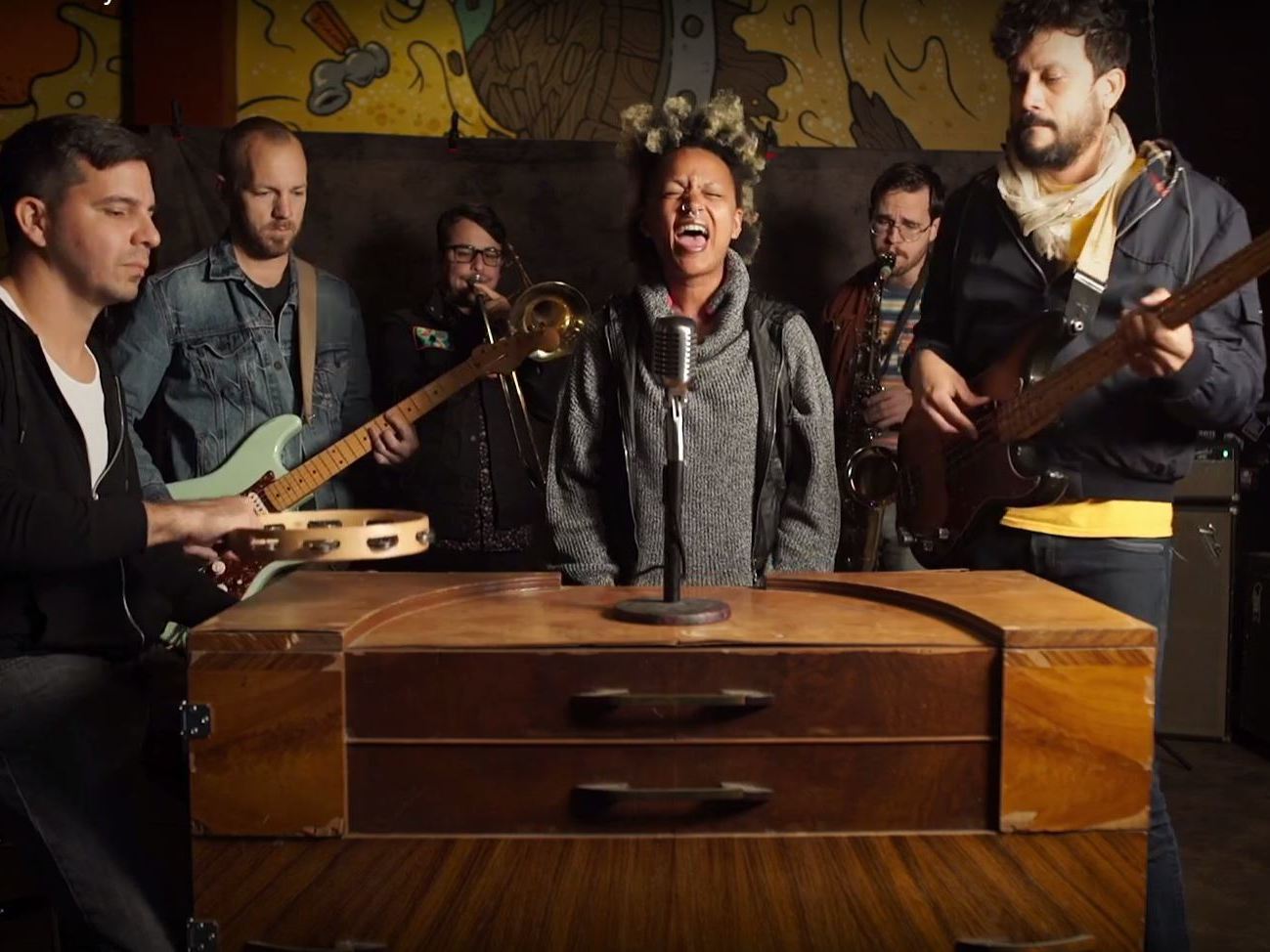 After Leaving Justin Timberlake's Label, A GarageSoul Singer