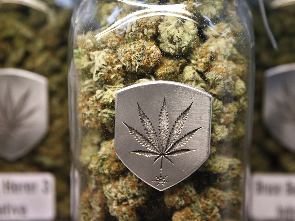 As Colorado Gets Ready To Allow Pot Clubs, Indoor Smoking Still An