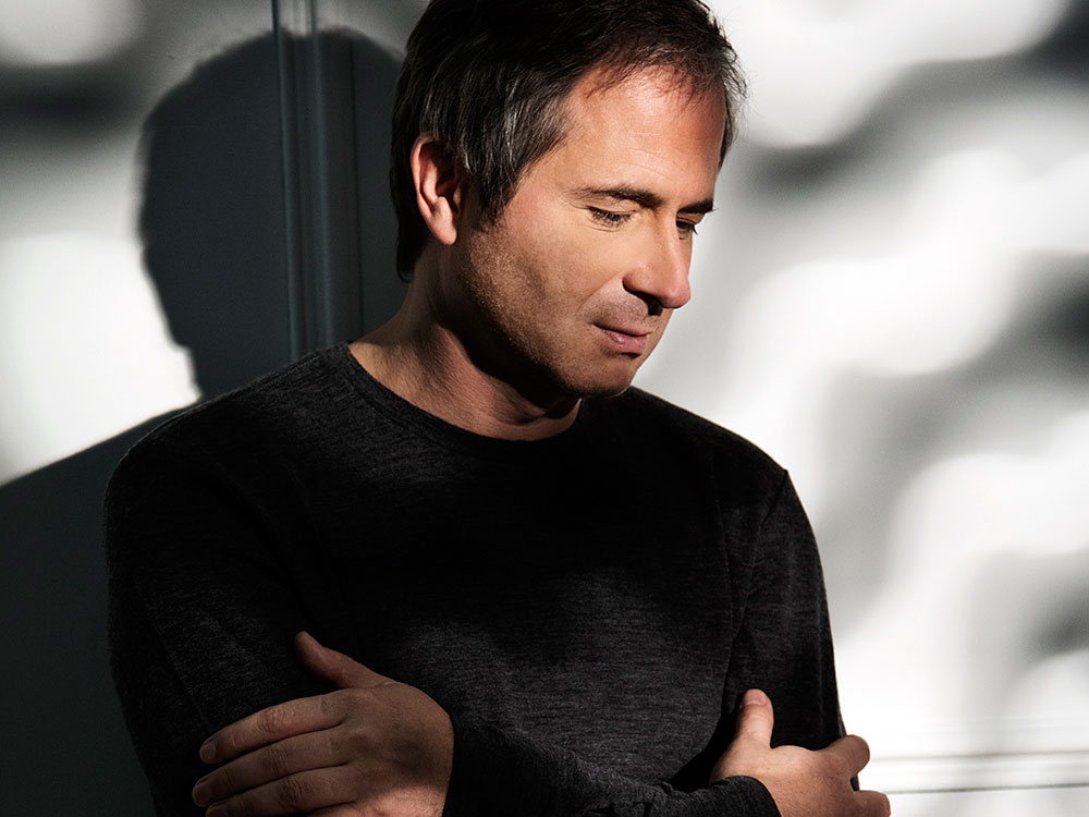 On 'Fantasies,' Mozart and Schumann Shimmer In The Shadows
