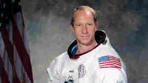 Retired Apollo 15 Astronaut Al Worden Dies At 88