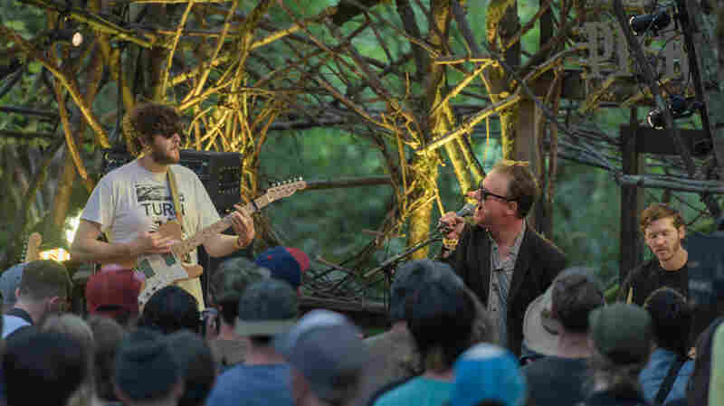 Watch Protomartyr Jolt The Crowd At Pickathon With 'Pontiac 87'