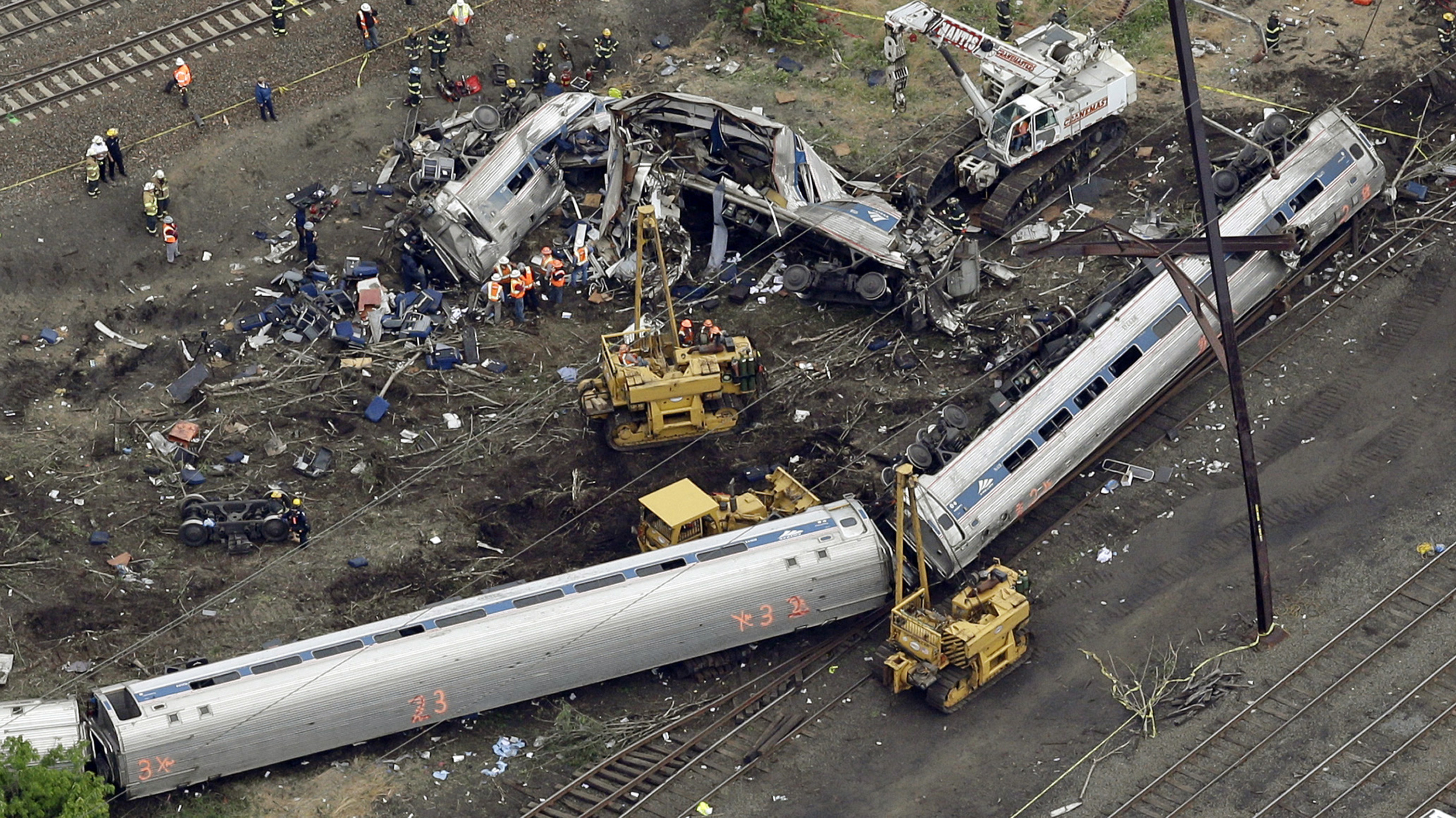Engineer In Deadly 2015 Amtrak Derailment Won't Face Criminal Charges ...