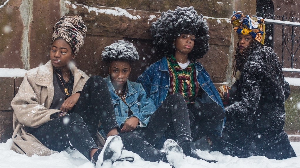 Limit(less) is a documentary project that explores the visual aesthetics of LGBTQ African immigrants.