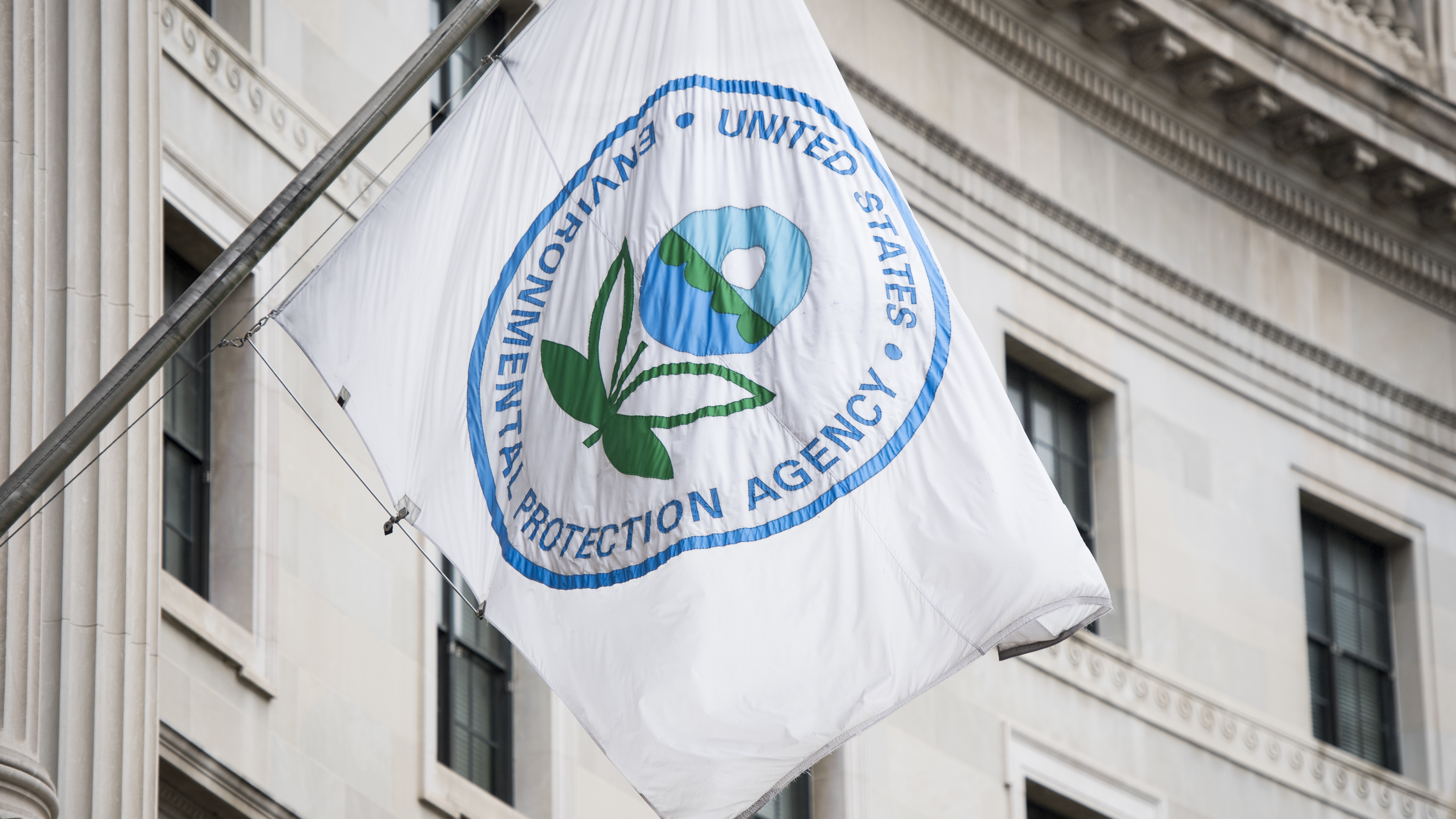 The Environmental Protection Agency have been hard-pressed to find any advocates for rolling back regulations in an online public comment forum. (CQ-Roll Call Inc.)
