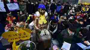 Not All South Koreans Satisfied With Japan's Apology To 'Comfort Women'