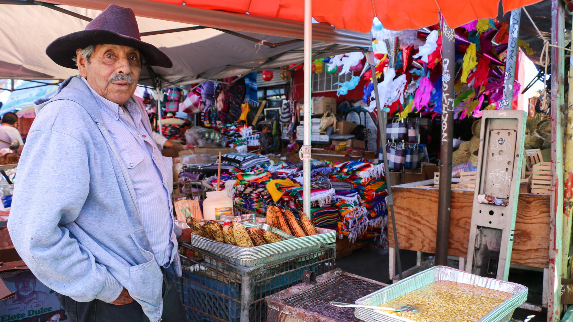 Los Angeles Moves Closer To Legalizing Sidewalk Food Vendors ... - NPR