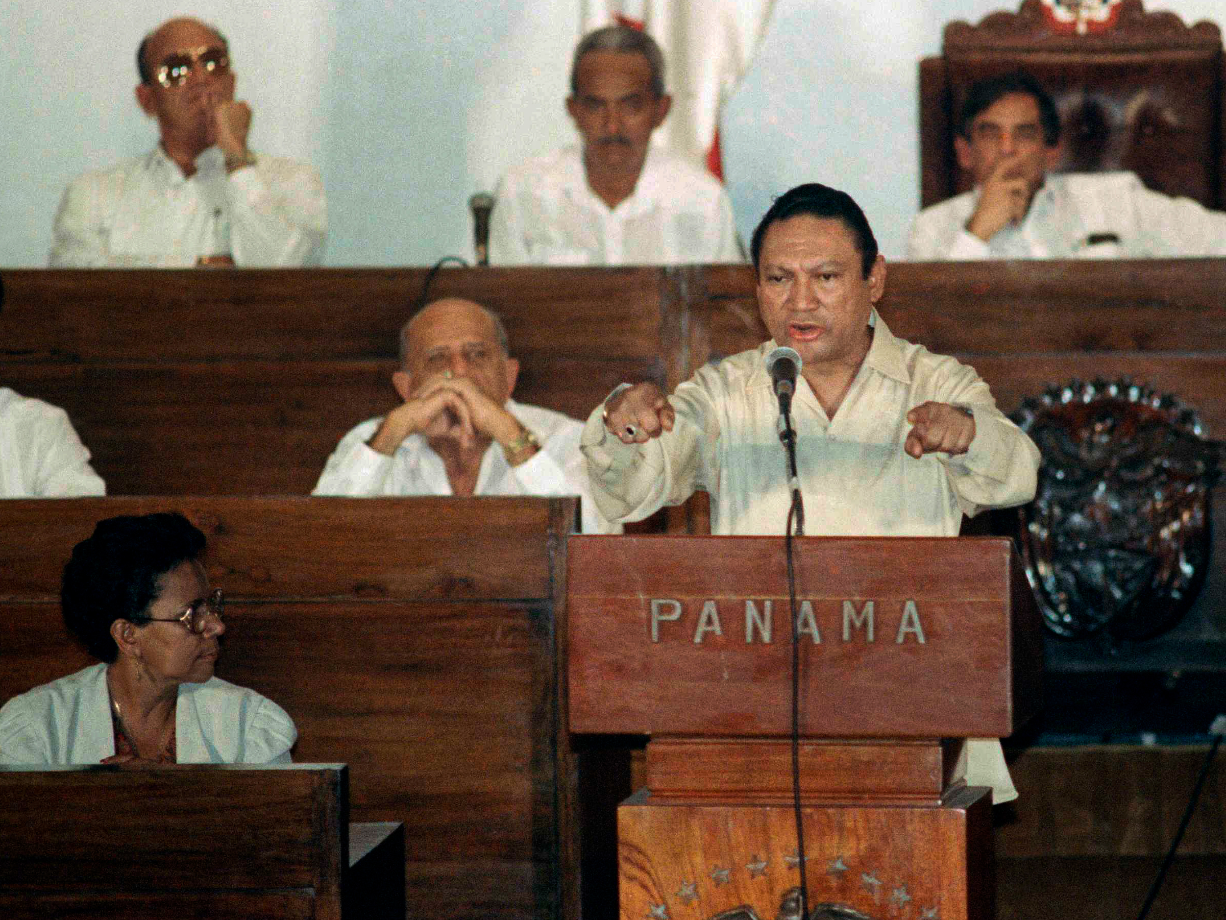 Former Panamanian leader Gen. Manuel Noriega delivers a speech in Panama City on Oct. 11, 1989. (Matias Recart/AP)