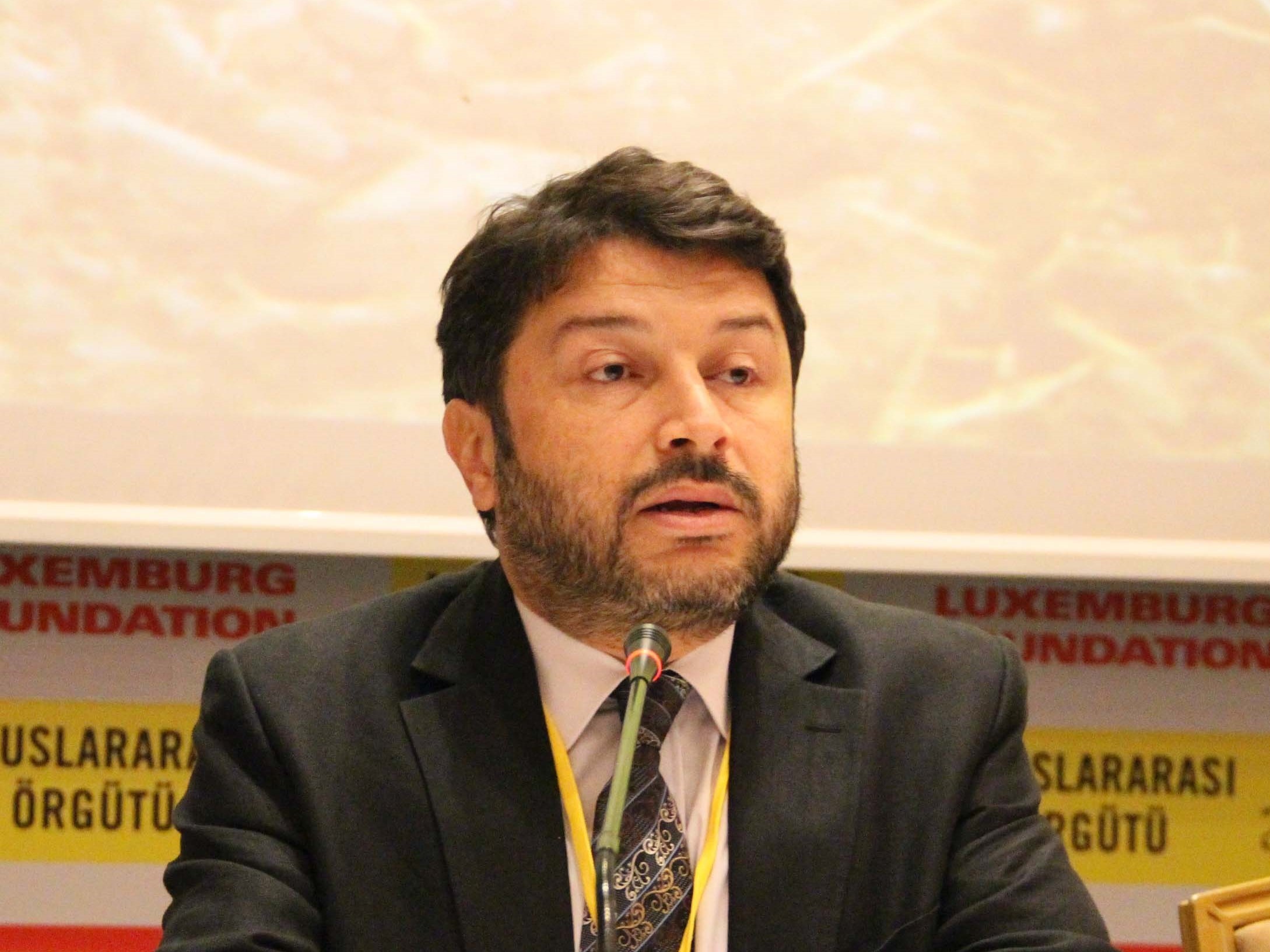 Police detain Amnesty International's Turkey chief