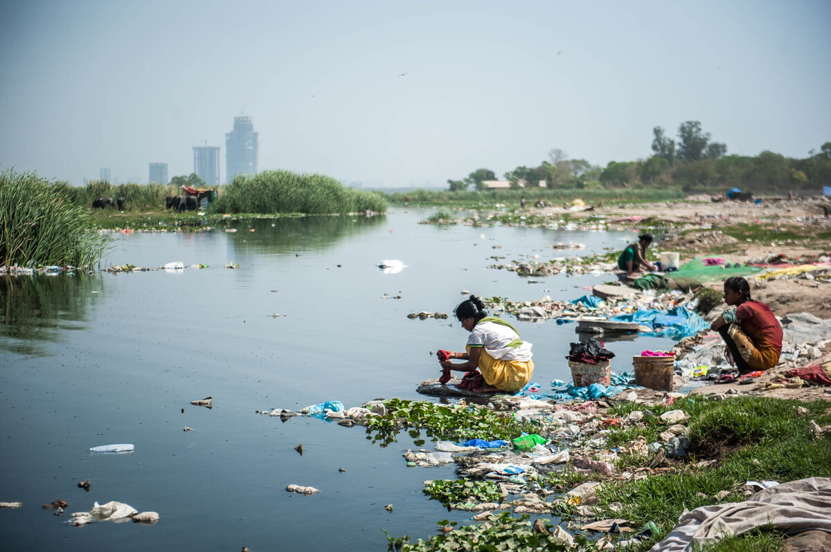 devastating-photos-show-terrible-pollution-in-india-s-rivers-business