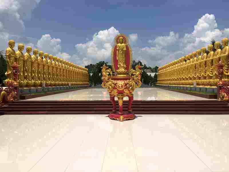 A temple in Vietnam that the randomization algorithm also chose for Max.