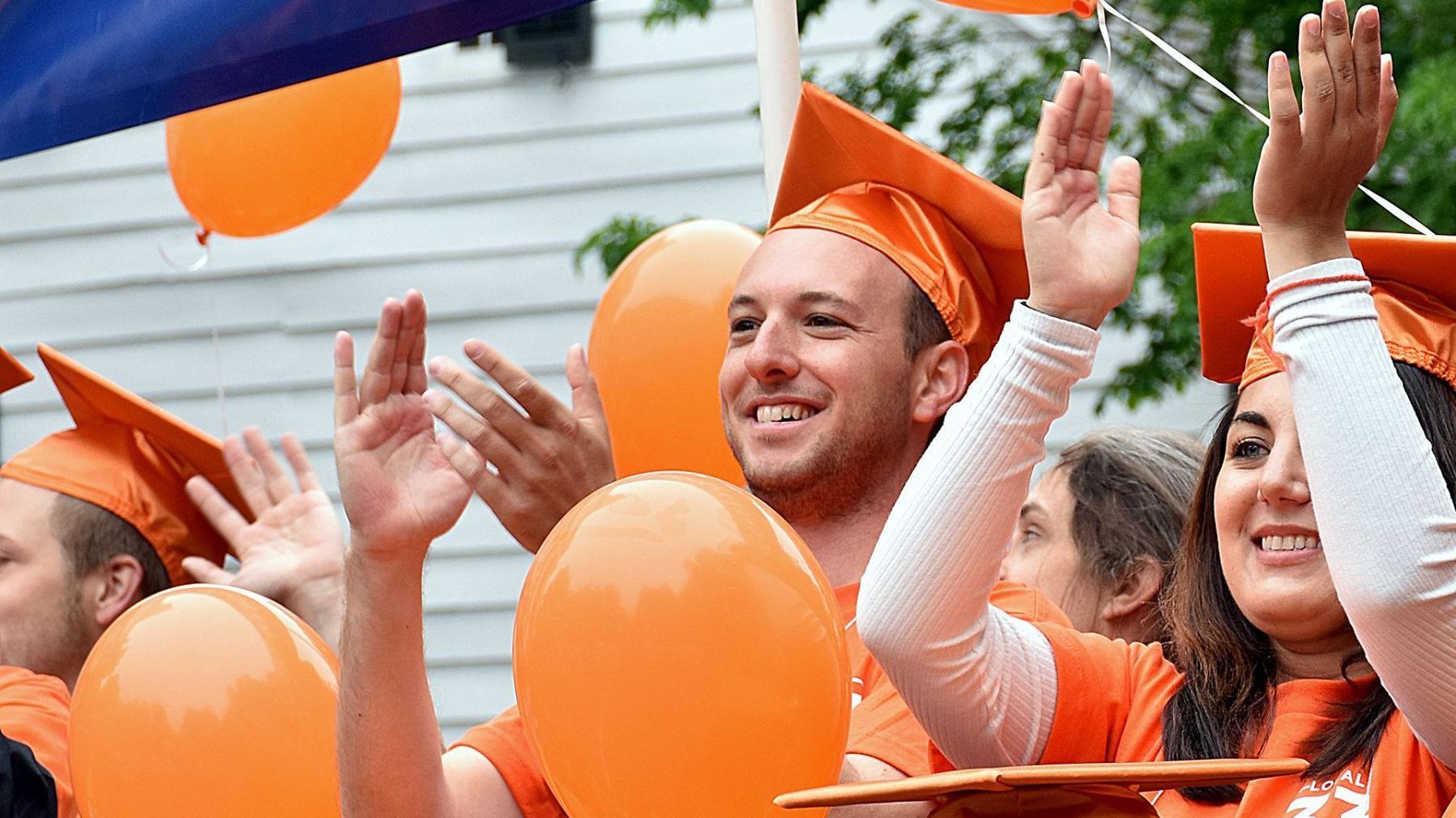 At Yale, Protests Mark A Fight To Recognize Union For Grad Students