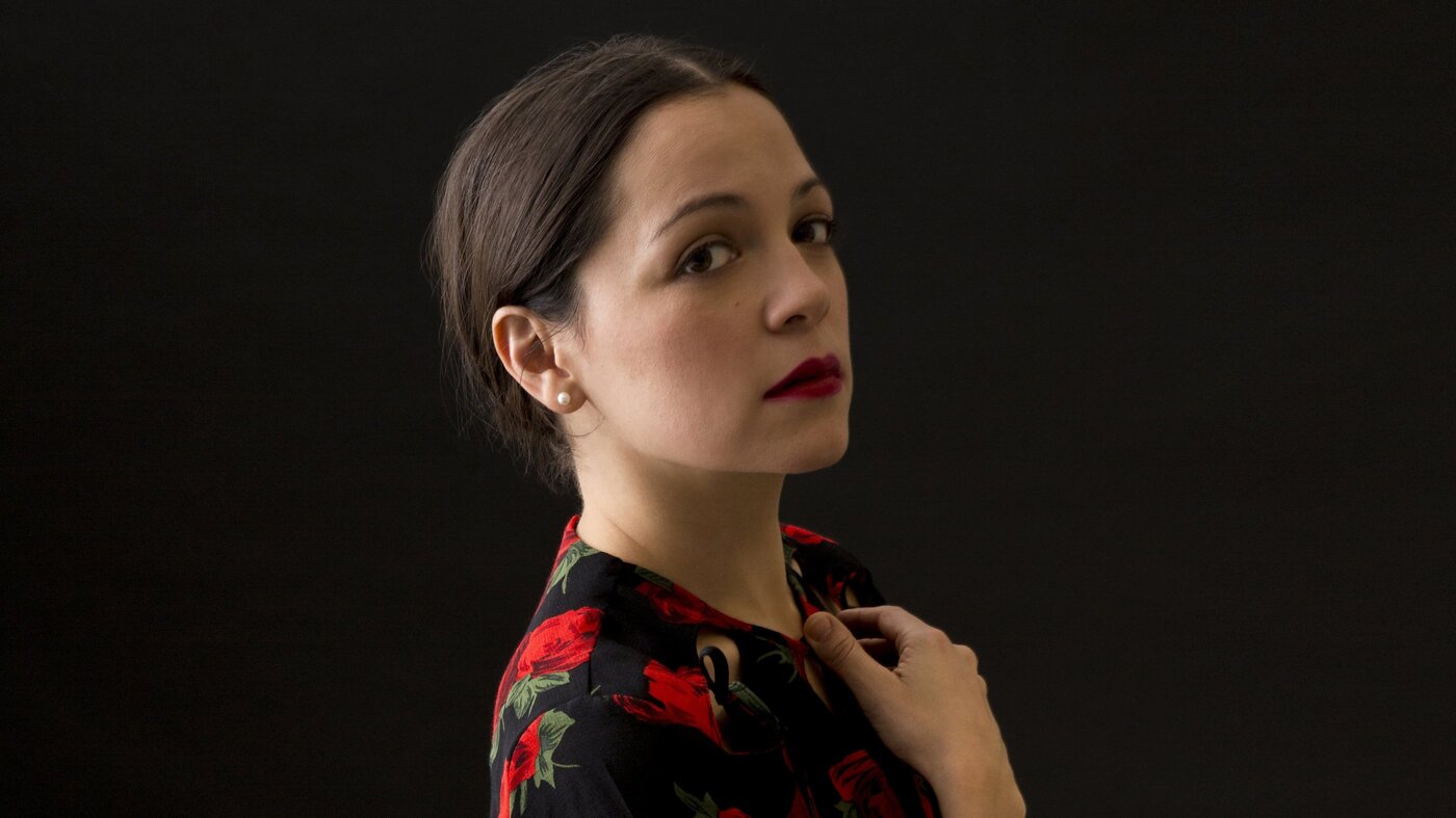 Natalia Lafourcade's Blonde Hair Transformation - wide 2