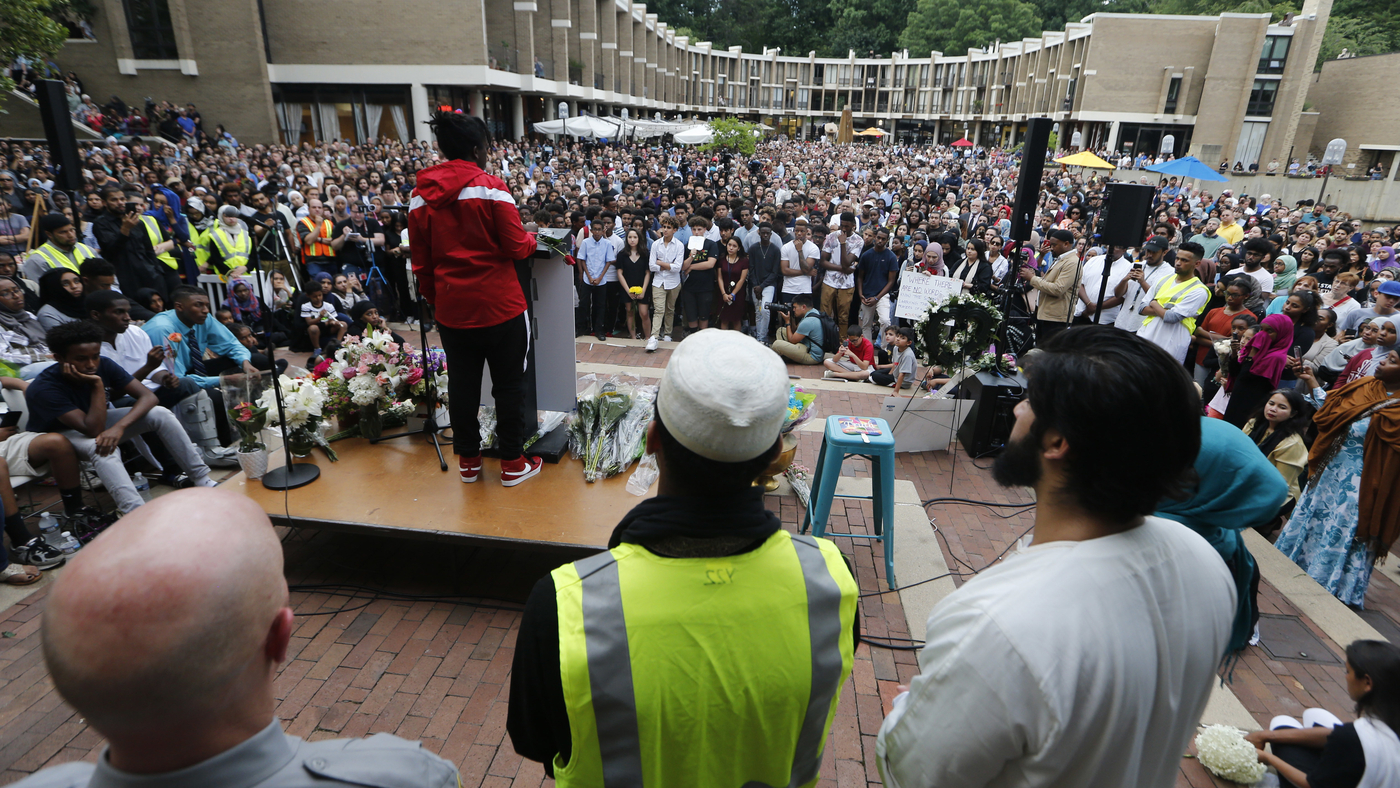 Virginia Community Mourns Muslim Teen Killed On Her Way To Mosque : The ...