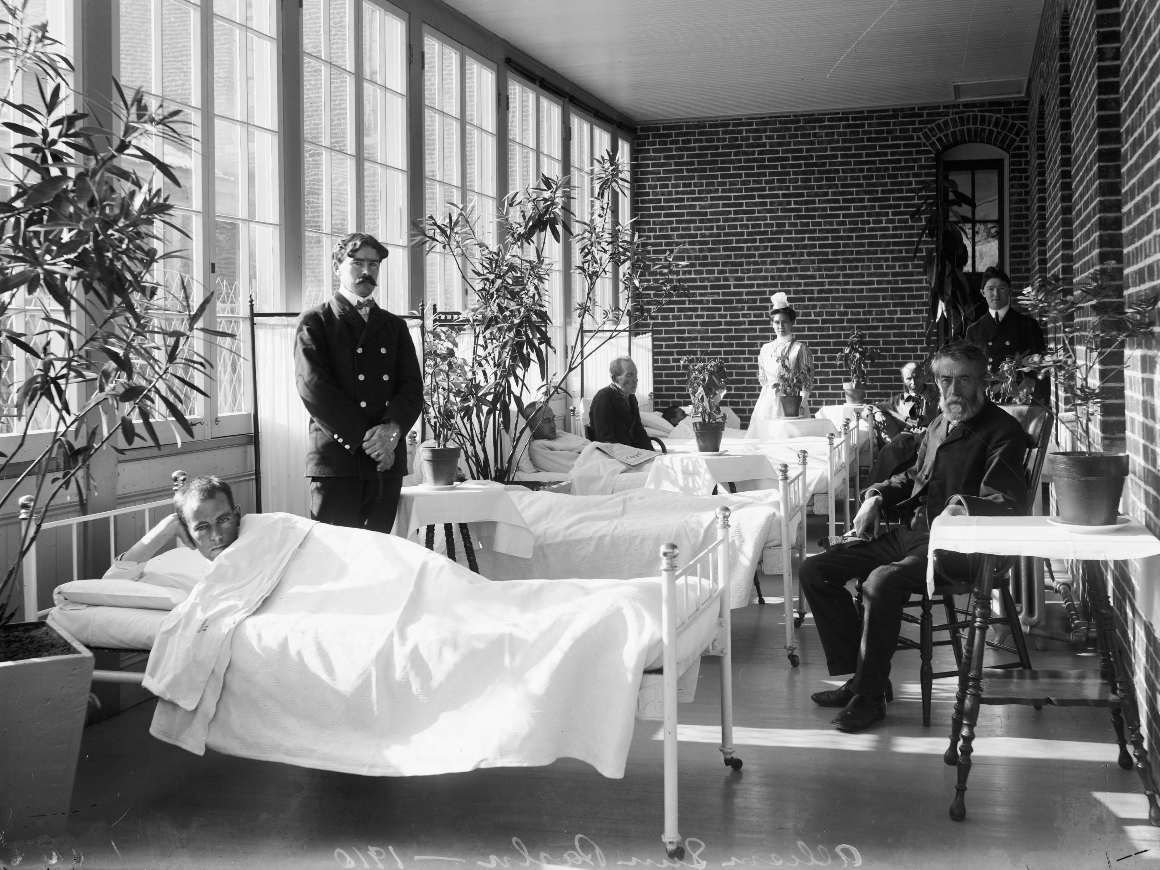 'Architecture Of An Asylum' Tracks History Of U.S. Treatment Of Mental ...