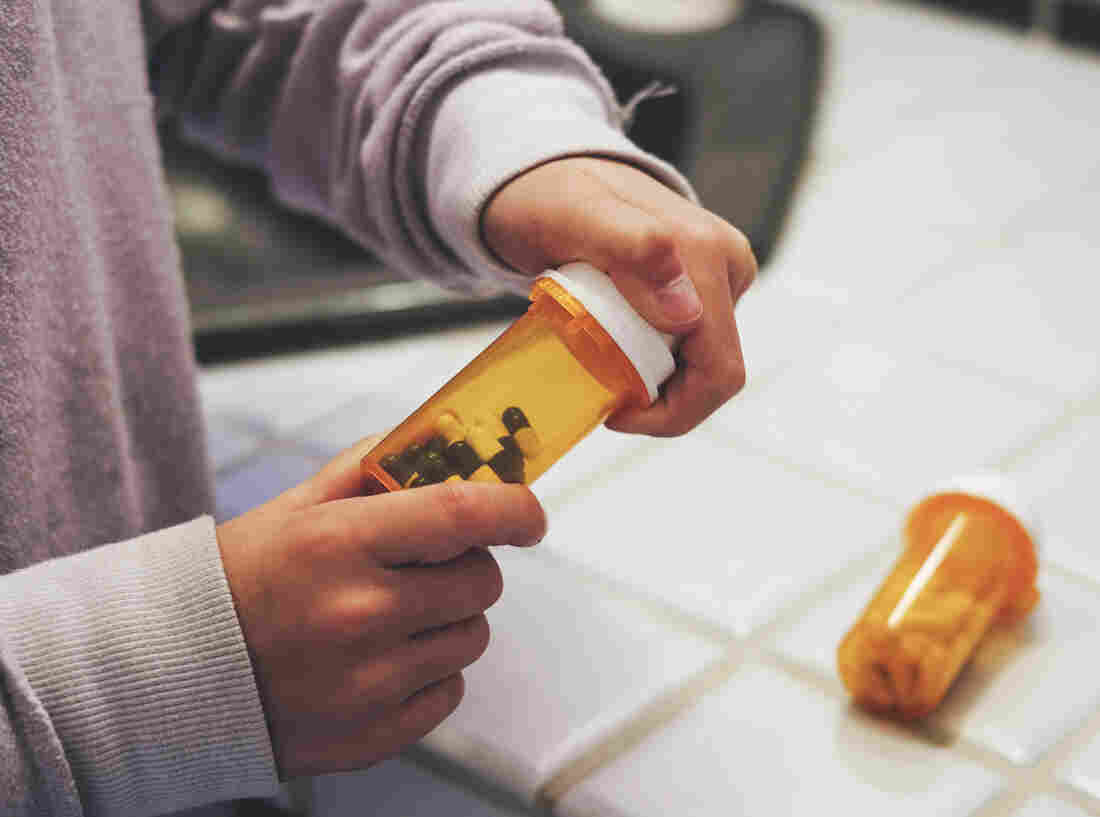 Opioid prescriptions drop nationwide but crisis is nowhere near the end — CDC