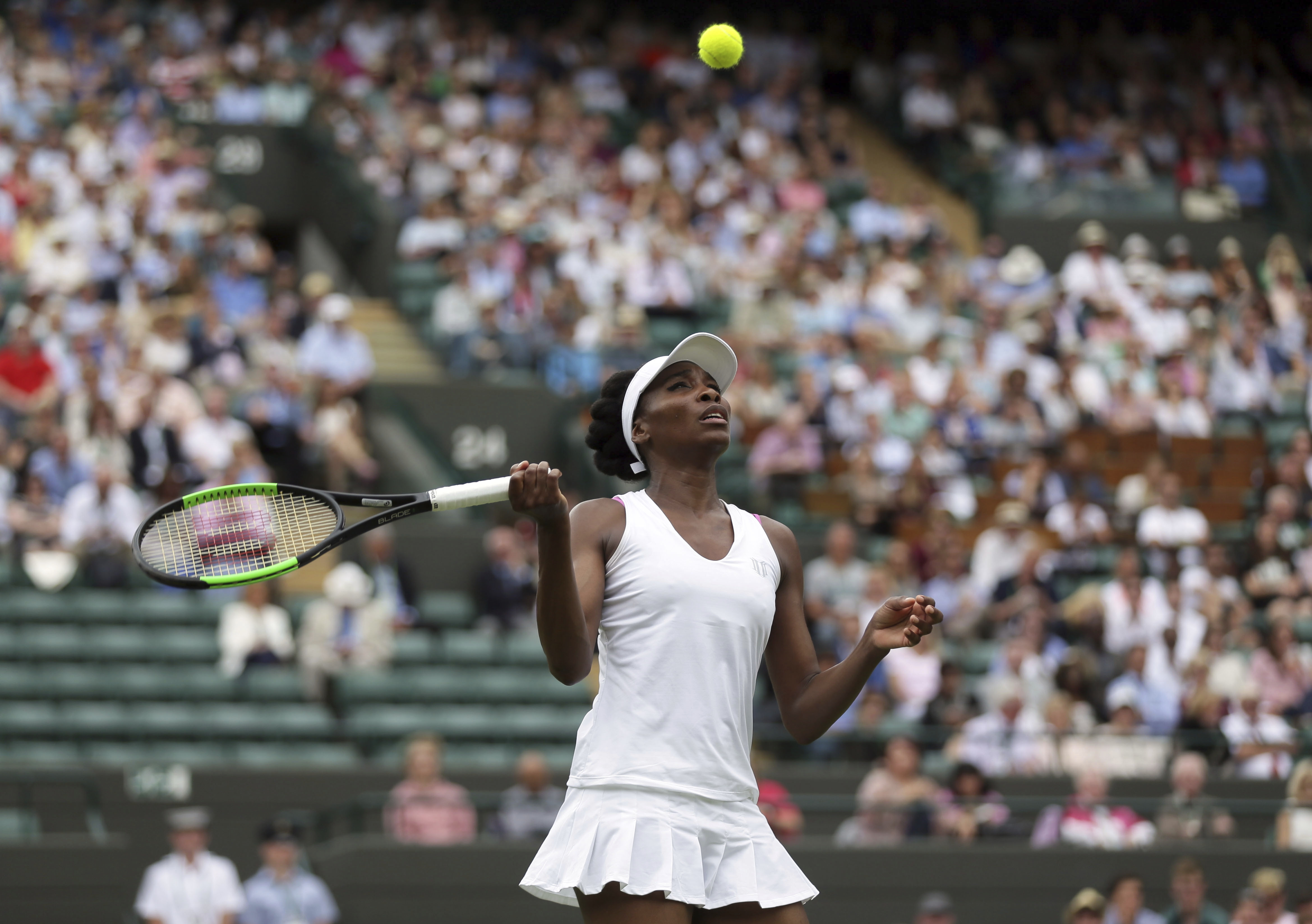 Police Take Second Look At Venus Williams' Car Accident With New