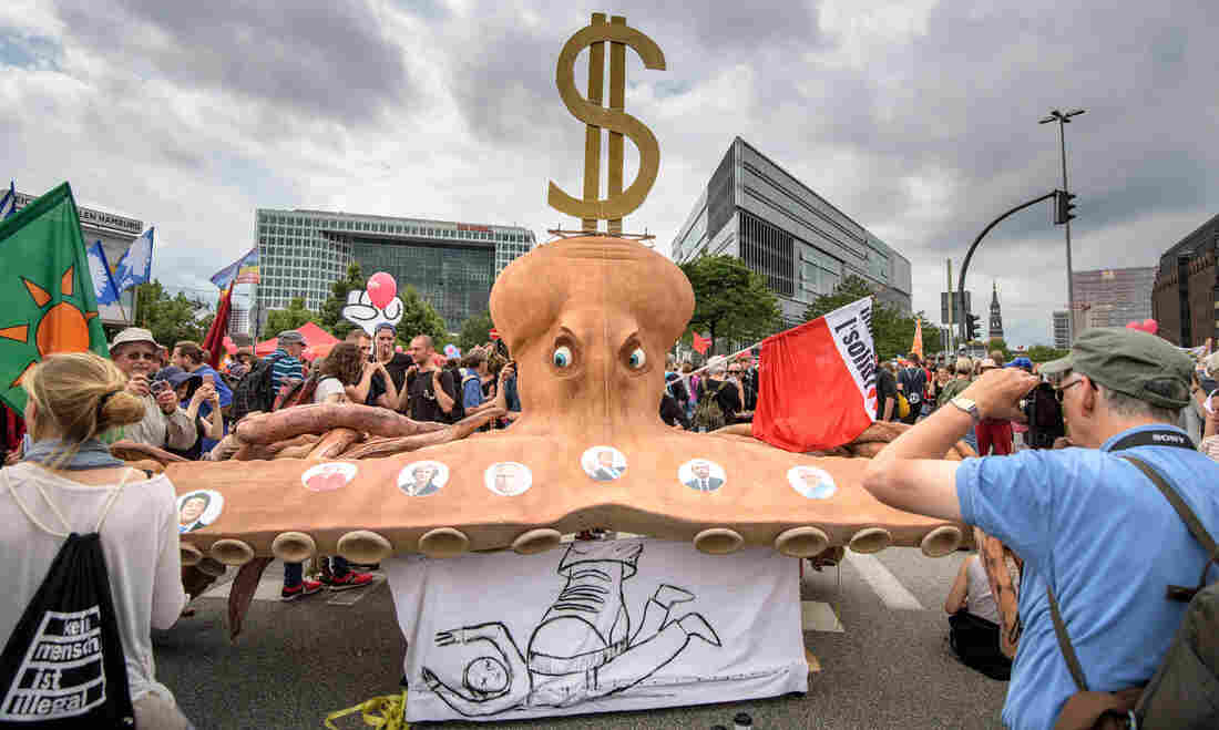 G-20 Hamburg: Tens Of Thousands Demonstrate On Summit's Last Day