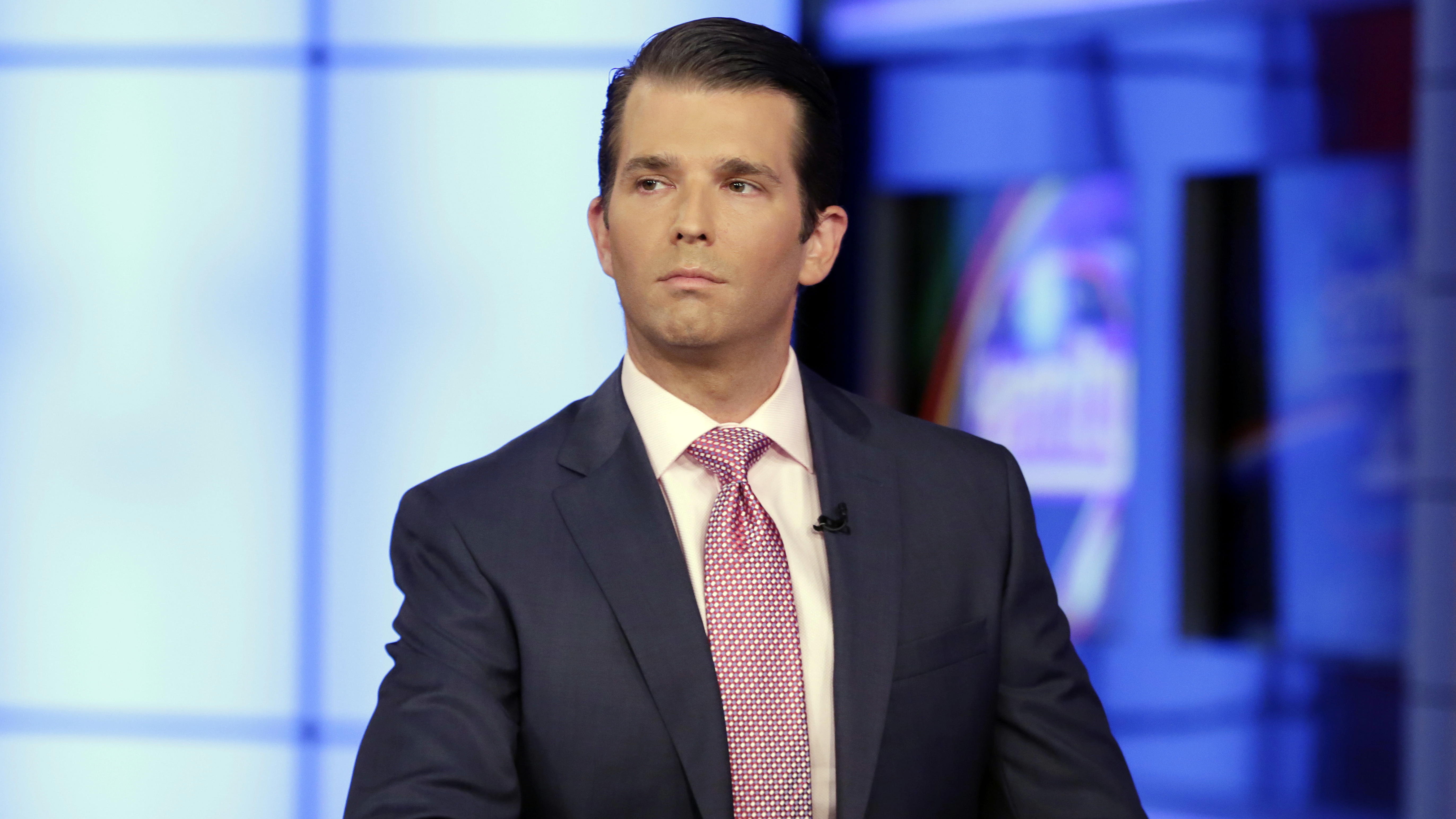Donald Trump Jr. told Sean Hannity of Fox News that he is willing to testify under oath about his June 2016 meeting. (AP)