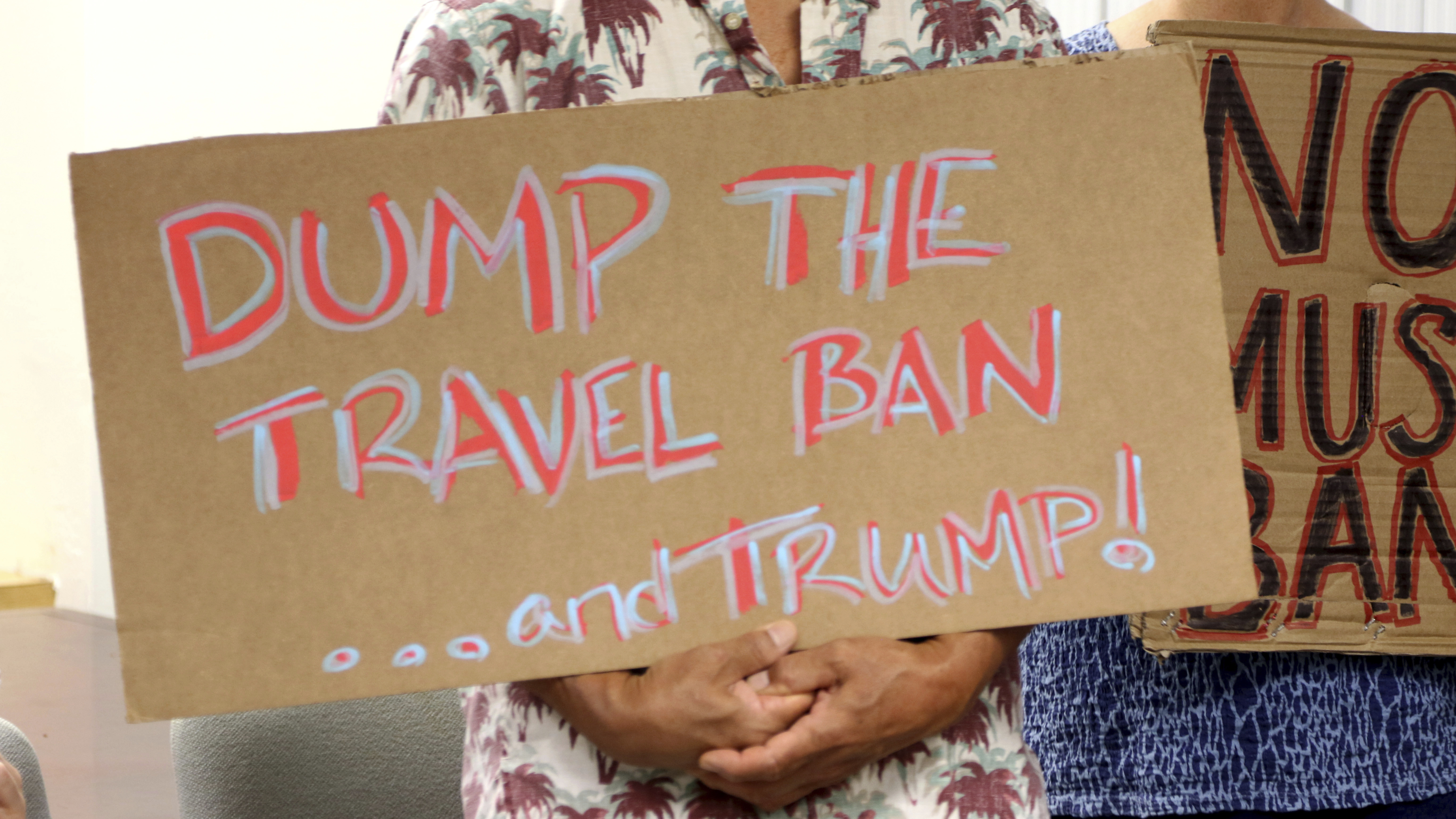 U.S. lawyers urge court to deny Hawaii's travel ban request U.S. lawyers urge court to deny Hawaii's travel ban request