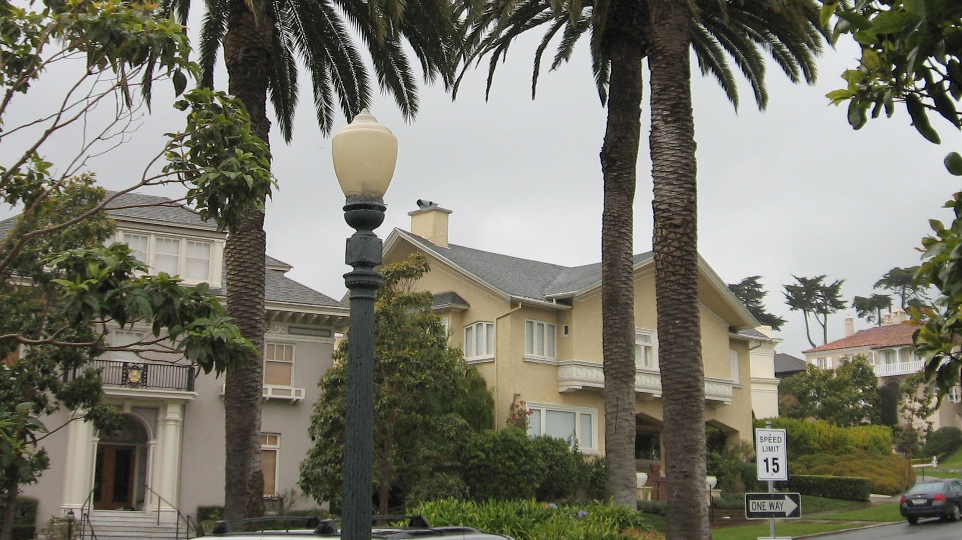 Wealthy San Francisco Neighborhood Fails To Pay Taxes, Loses Private