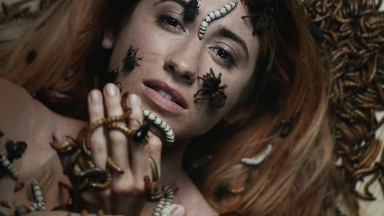 A still from Hundred Waters