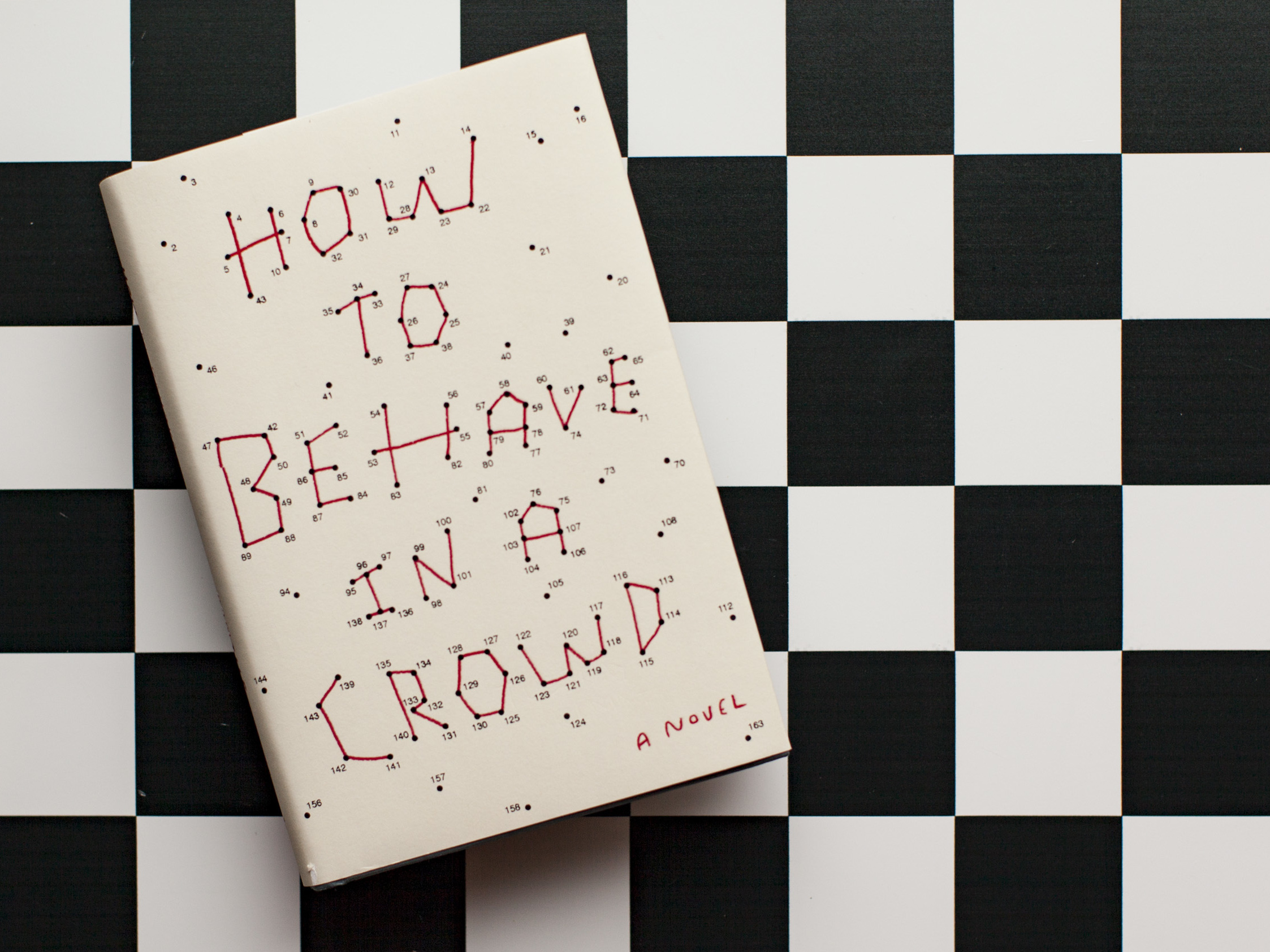 An oddball family that can't connect in 'How to Behave in a Crowd'